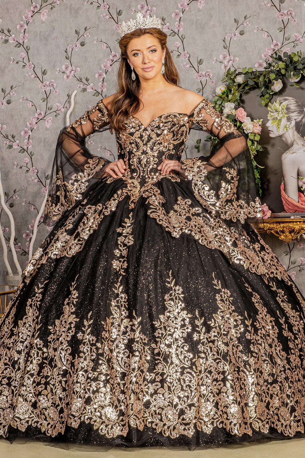 Quinceniera Dresses Detachable Long Sleeves Gold Sequin Quinceanera Ball Gown Black Gold