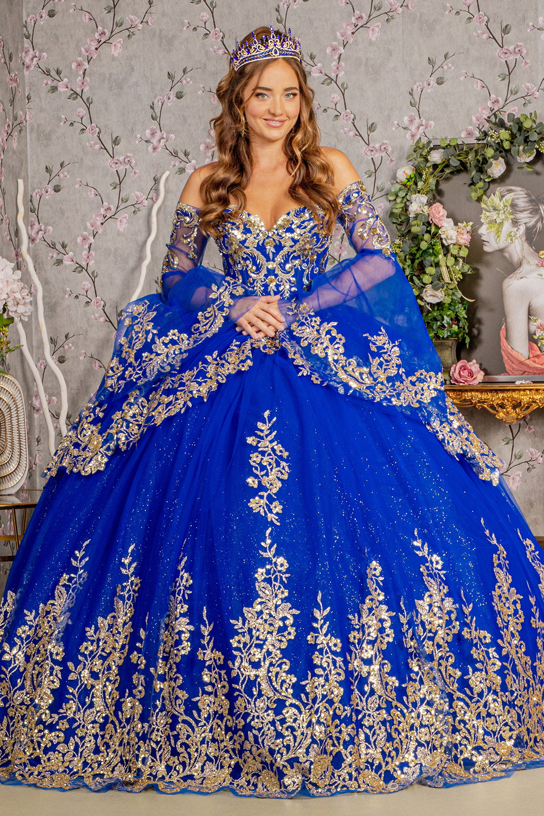 Detachable Long Sleeves Quinceanera Dress - Black Gold / Xs Detachable Long Sleeves Quinceanera Dress - Black Gold / Xs