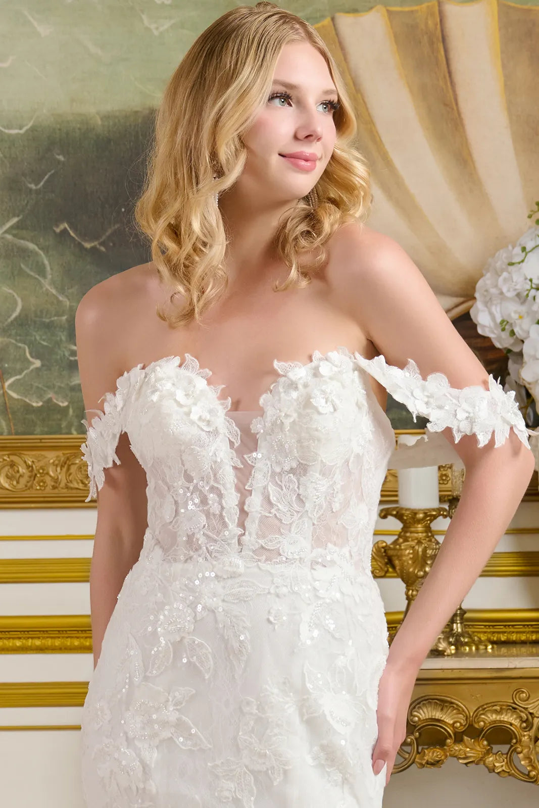 Long Bridal 3D Floral Applique Wedding Dress