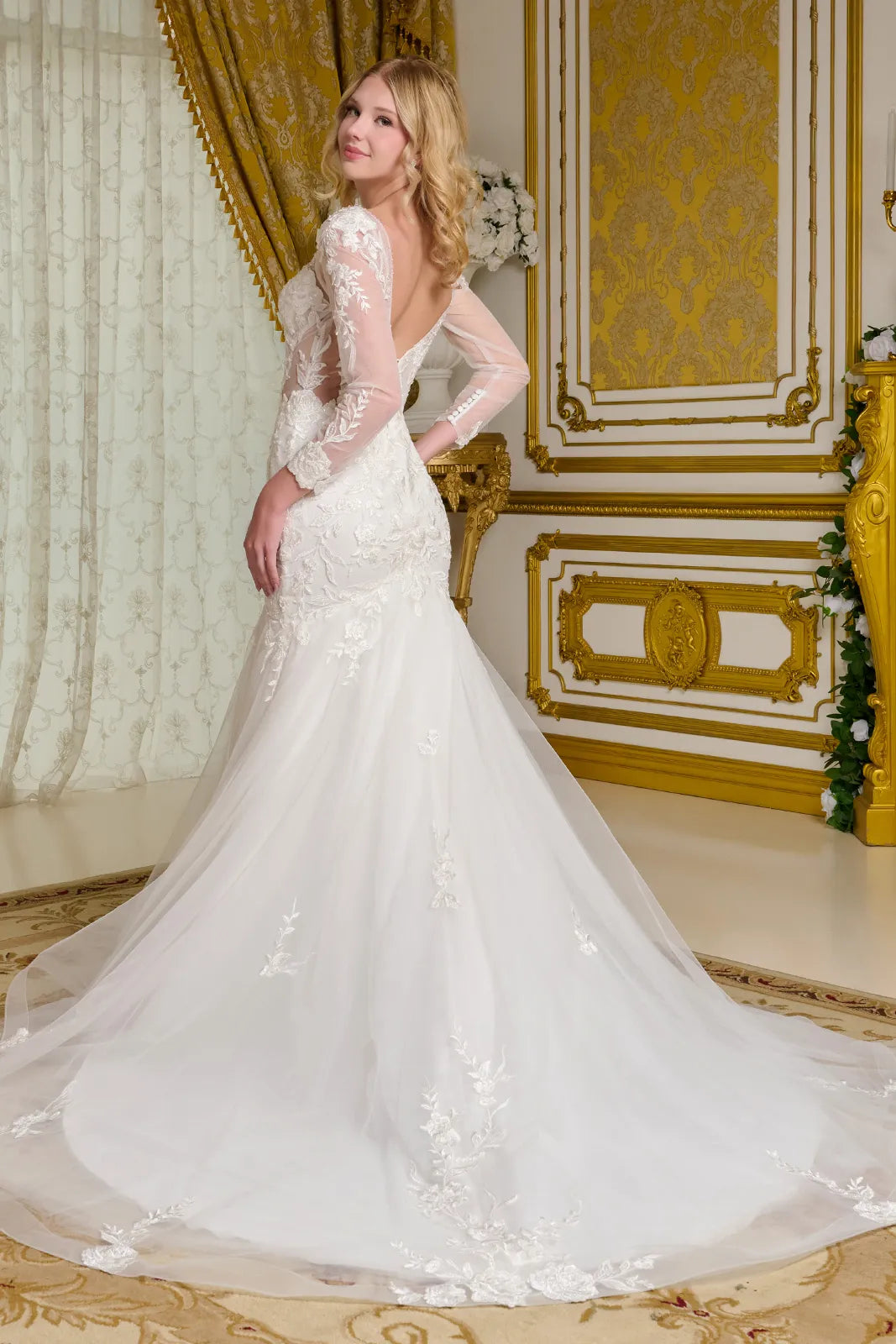 Long Sleeve Bridal A Line Beaded Sequin Wedding Dress