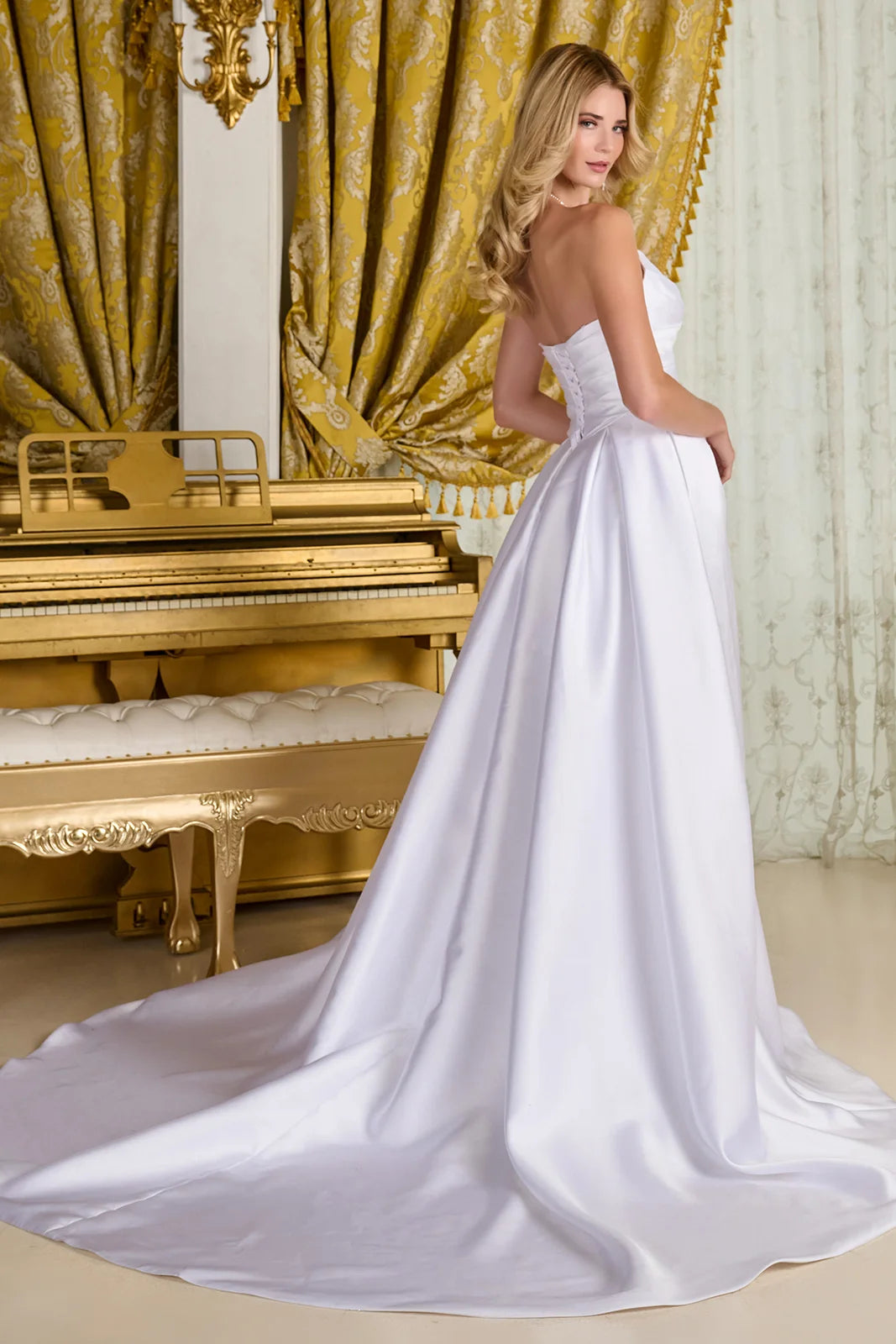 GLS GL3715 Fitted Long Bridal A Line Corset Wedding Dress - OFF White / M GLS GL3715 Fitted Long Bridal A Line Corset Wedding Dress - OFF White / M