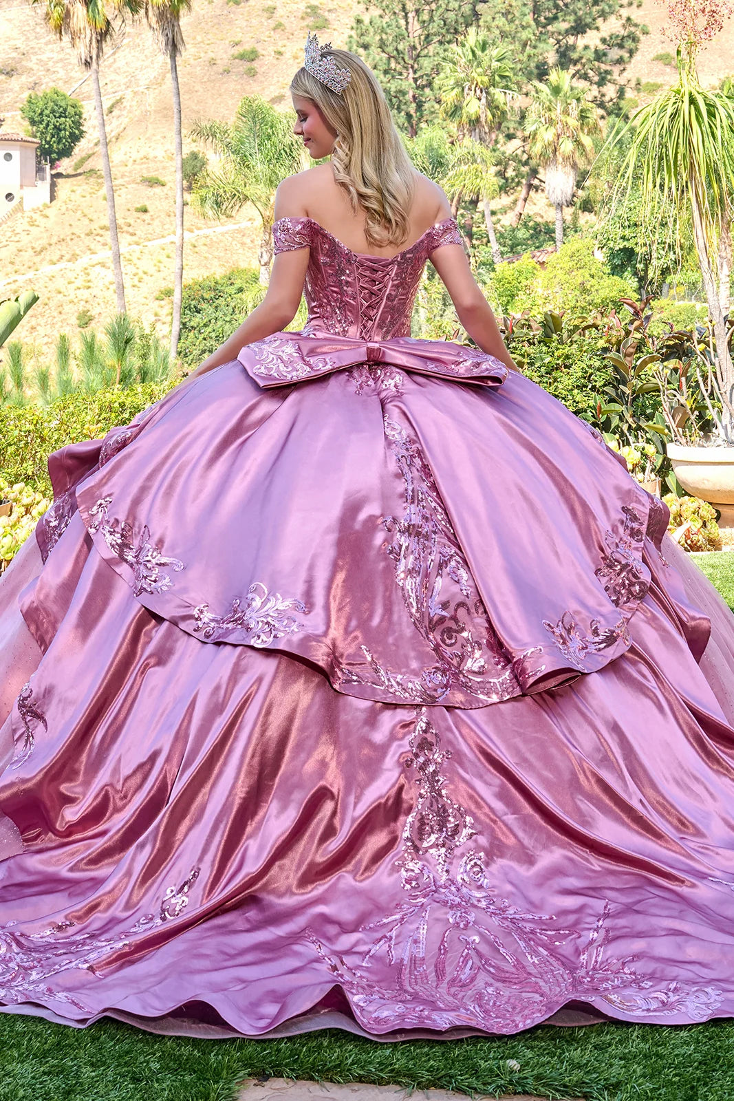 Quinceniera Dresses Long Quinceanera Ball Gown Corset Long Sleeve Beaded Sequin Dress Dusty Rose