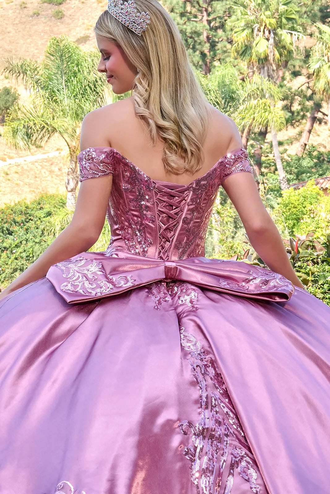 Quinceniera Dresses Long Quinceanera Ball Gown Corset Long Sleeve Beaded Sequin Dress Dusty Rose