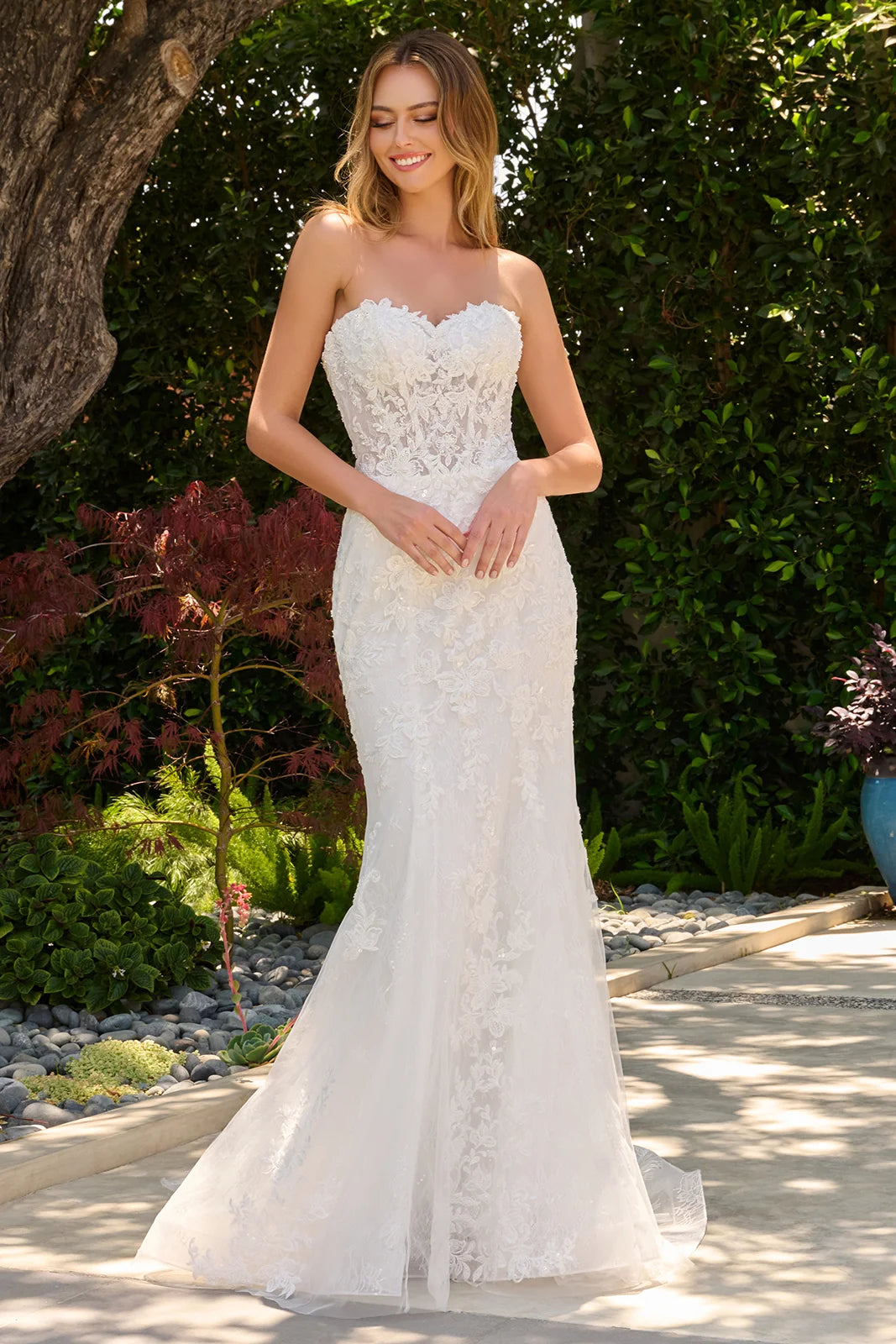Sweetheart Floor-Length Lace Wedding A-Line GLS GL3842
