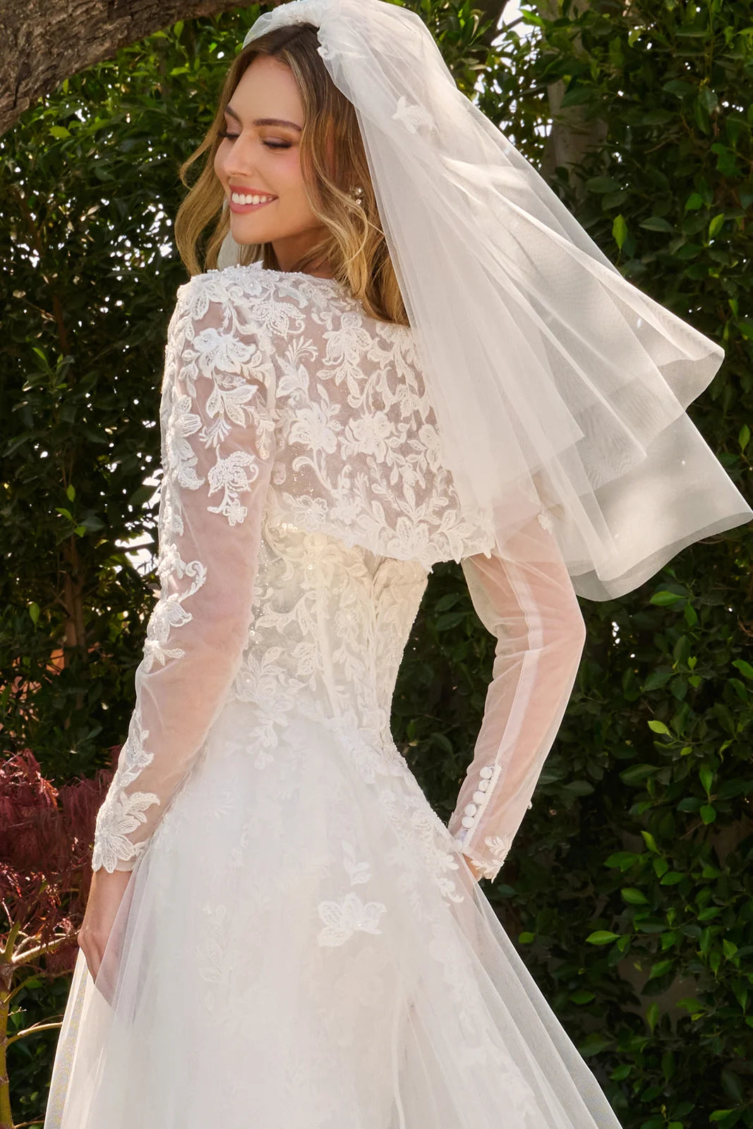 Sweetheart Floor-Length Lace Wedding A-Line GLS GL3842