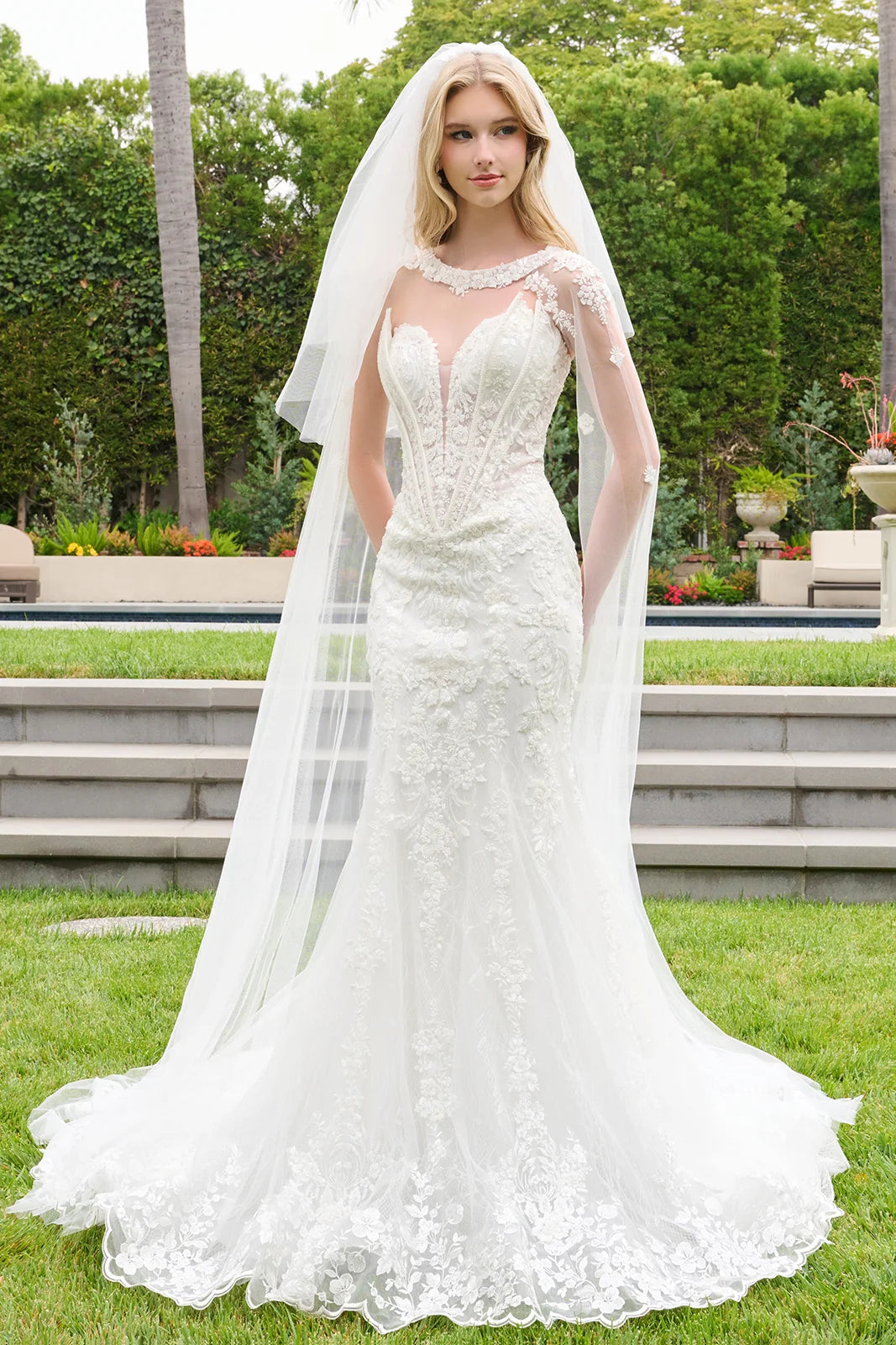 Illusion Floor-Length Lace Wedding Mermaid GLS GL3844