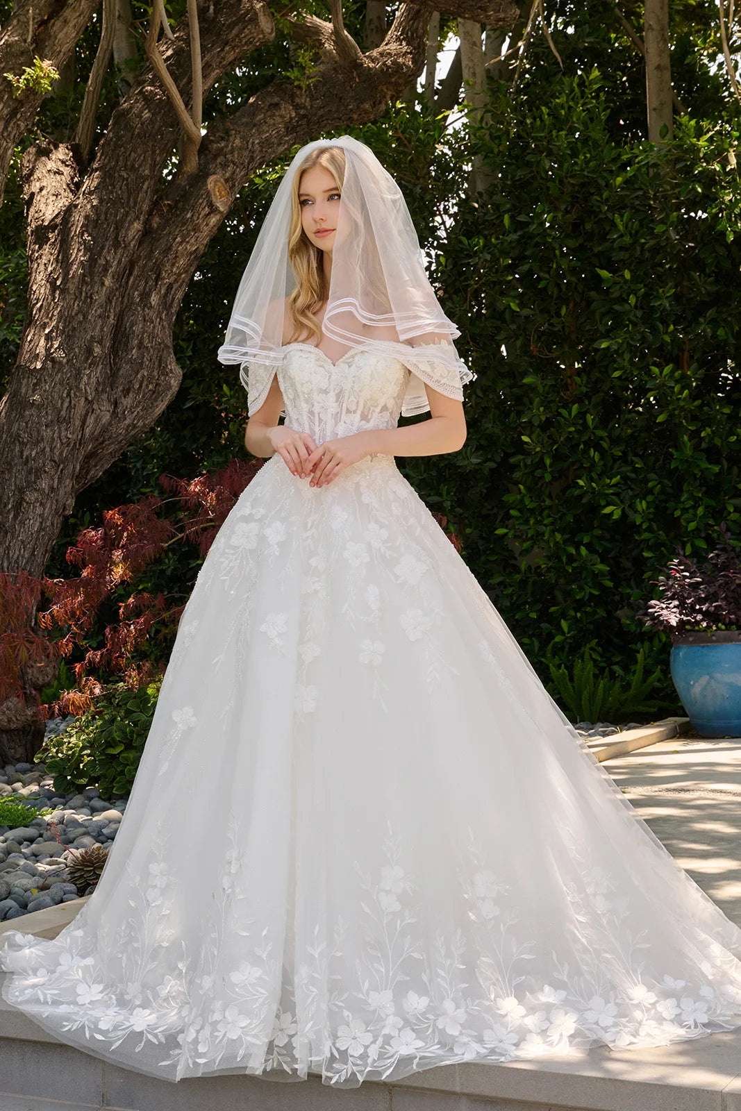 Sweetheart Floor-Length Tulle Occasion Ball Gown GLS GL3845