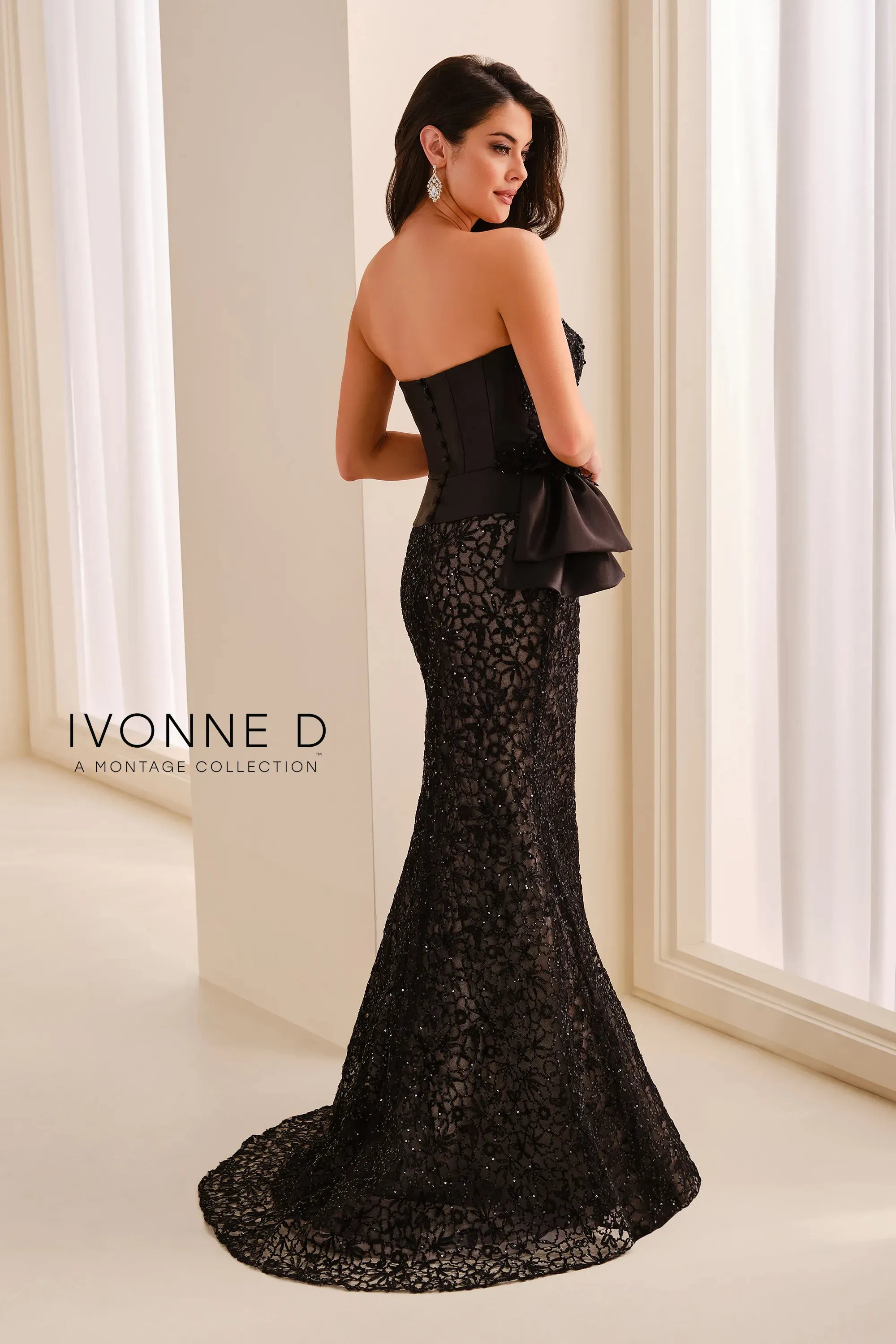 Strapless Curved Neck Floor-Length Lace Formal Mermaid/Trumpet Ivonne D ID2201