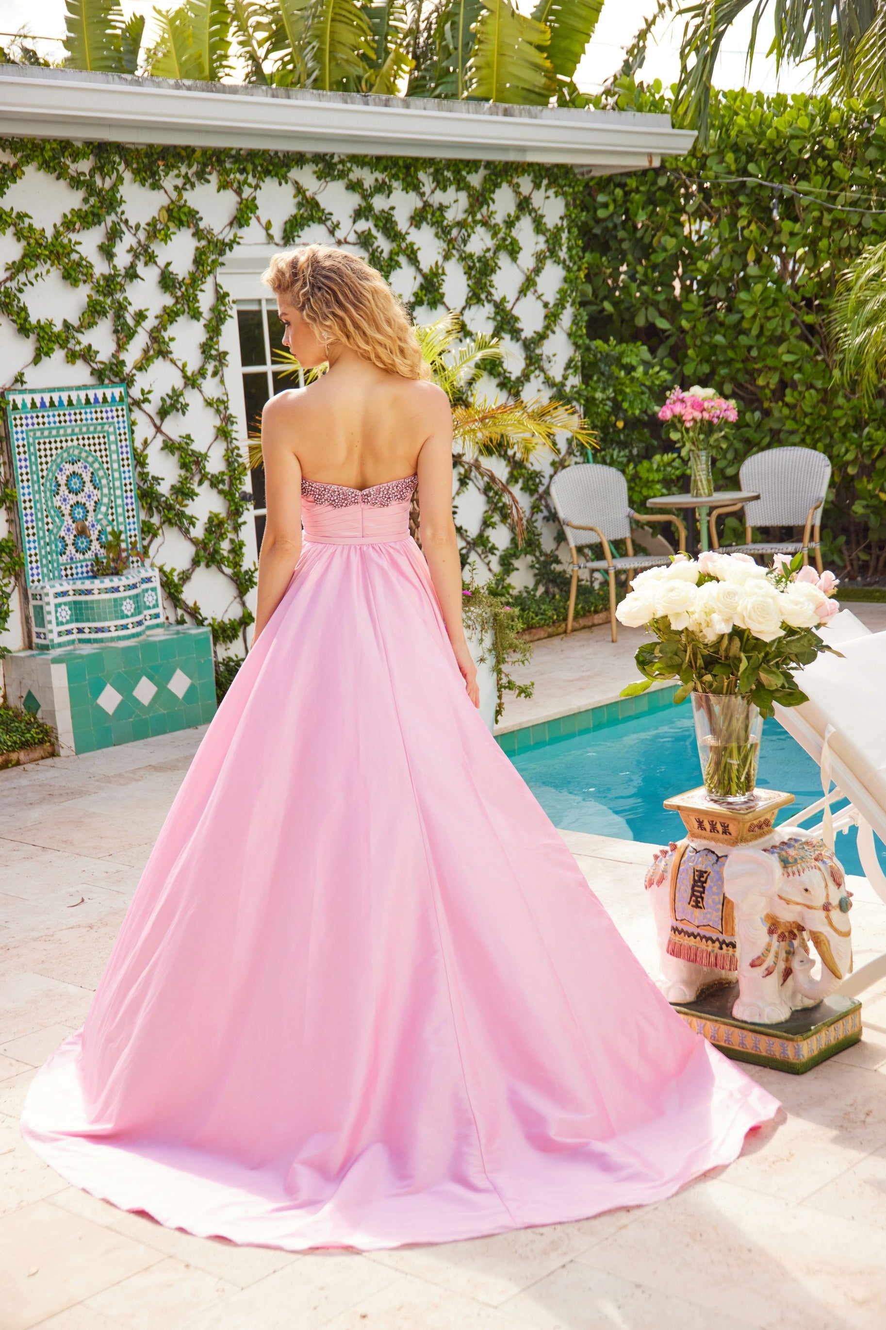 Prom Dresses Pleated Long Beaded Formal Detachable Overskirt Prom Dress Bubble Gum/Light Pink
