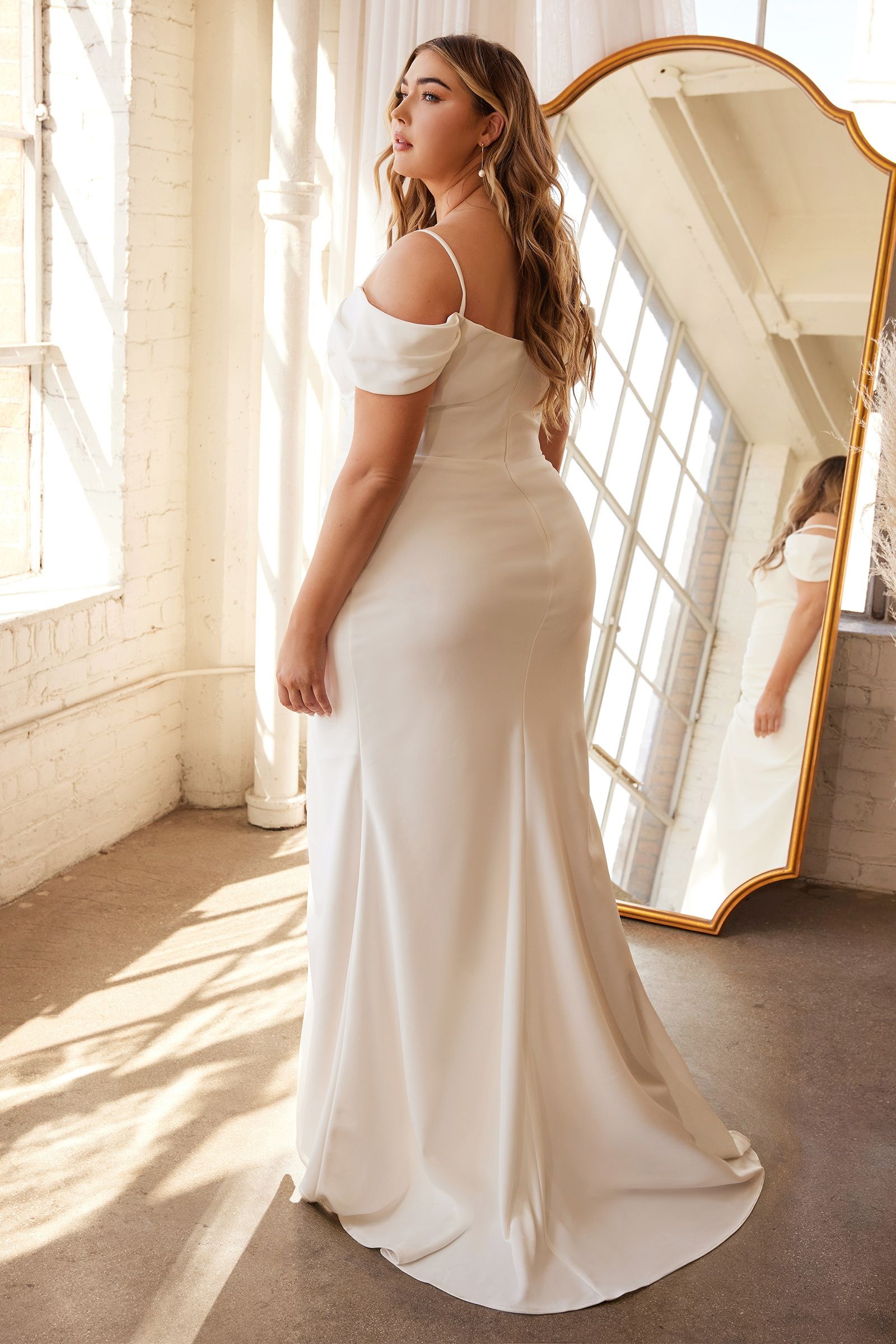 Wedding Dresses Long Plus Size Fitted Simple Wedding Dress Off White