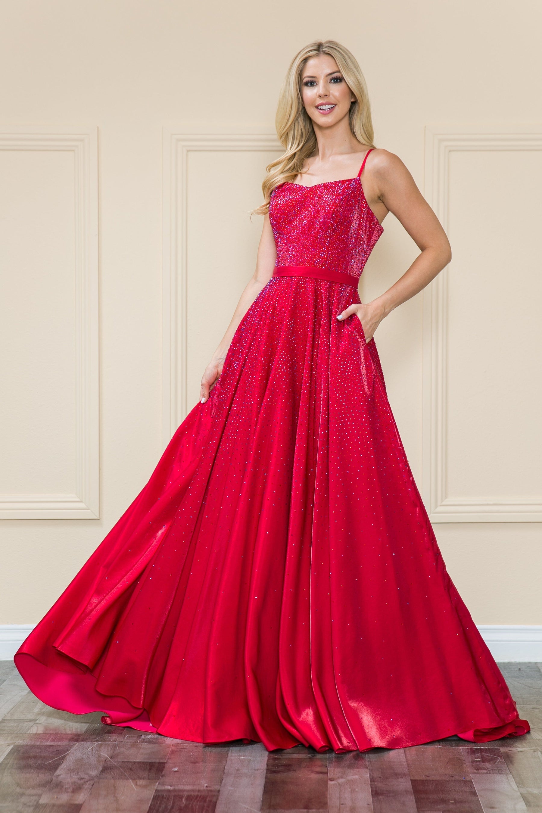 Red V-Neck Floor-Length Sequin Prom Gown with Side Slit Poly USA 8886