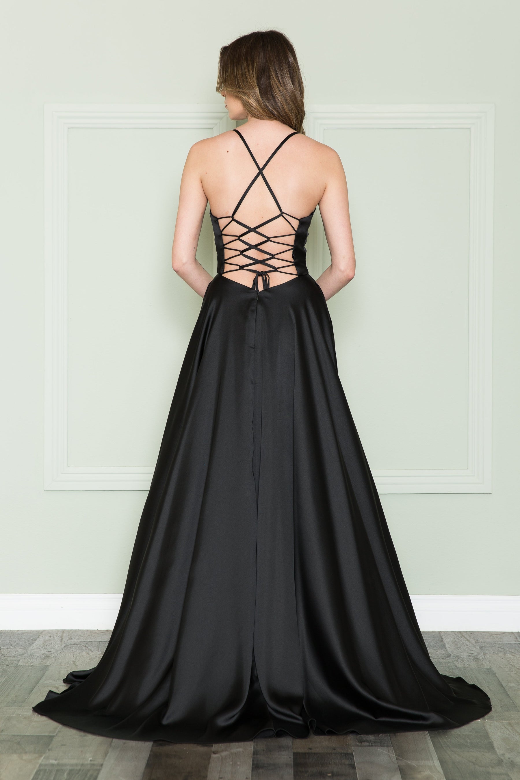 Black Square Neck Floor-Length Satin Prom Dress with Pockets and Side Slit Poly USA 8910