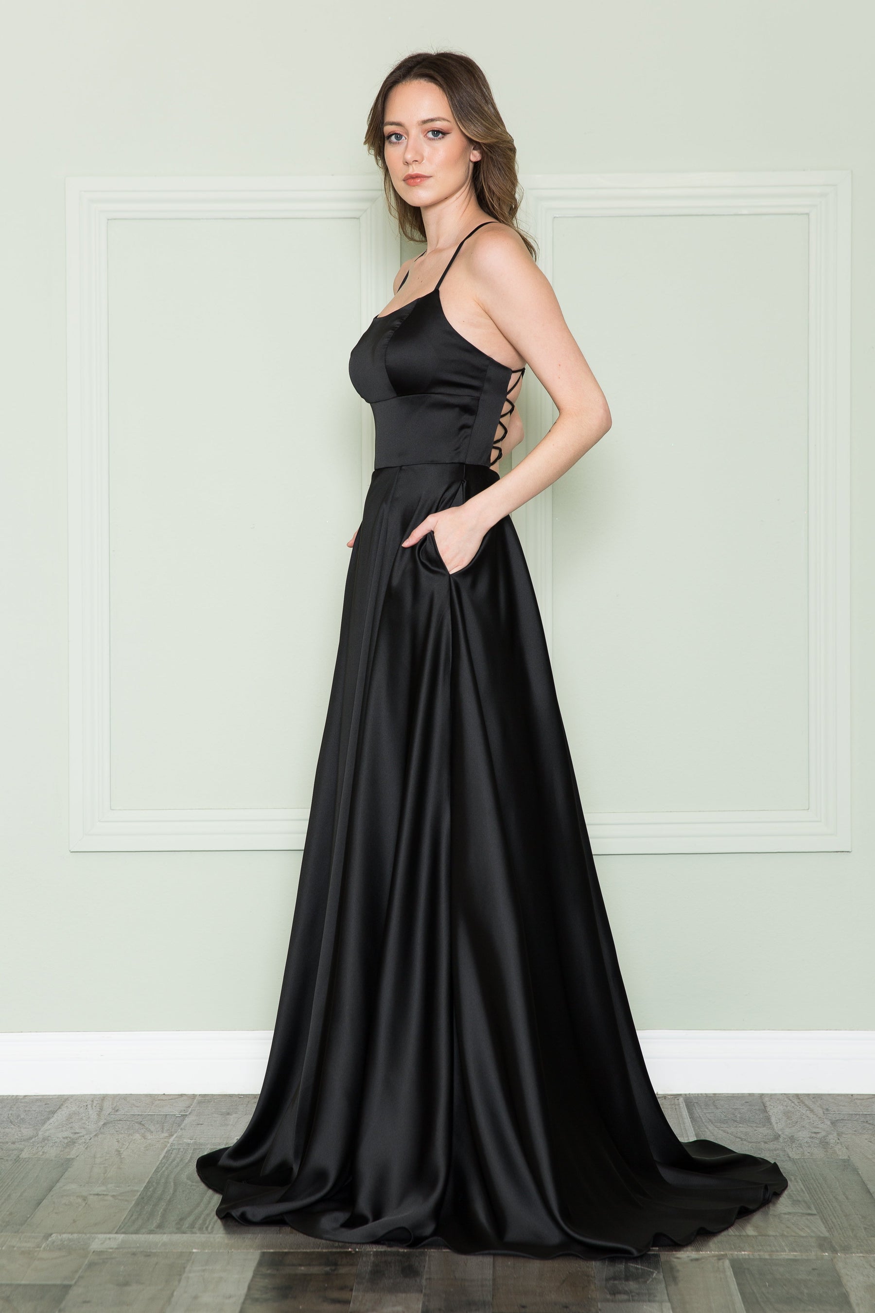 Black Square Neck Floor-Length Satin Prom Dress with Pockets and Side Slit Poly USA 8910