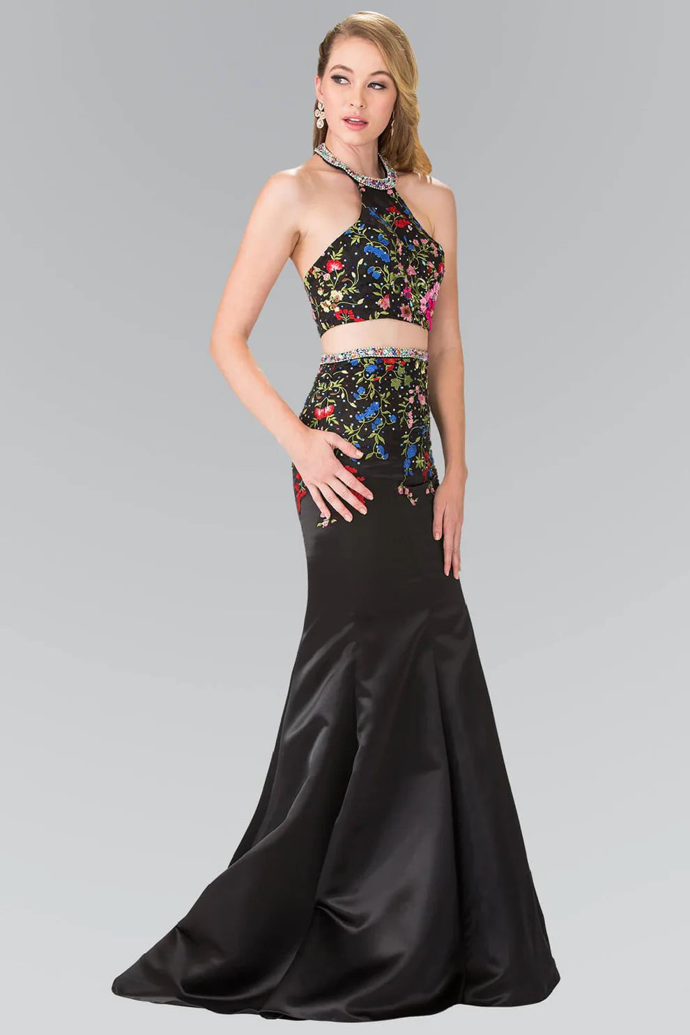 Navigating The Two Piece Prom Dress Trend A Stylist s Guide The navigating-the-two-piece-prom-dress-trend-a-stylist-s-guide-the