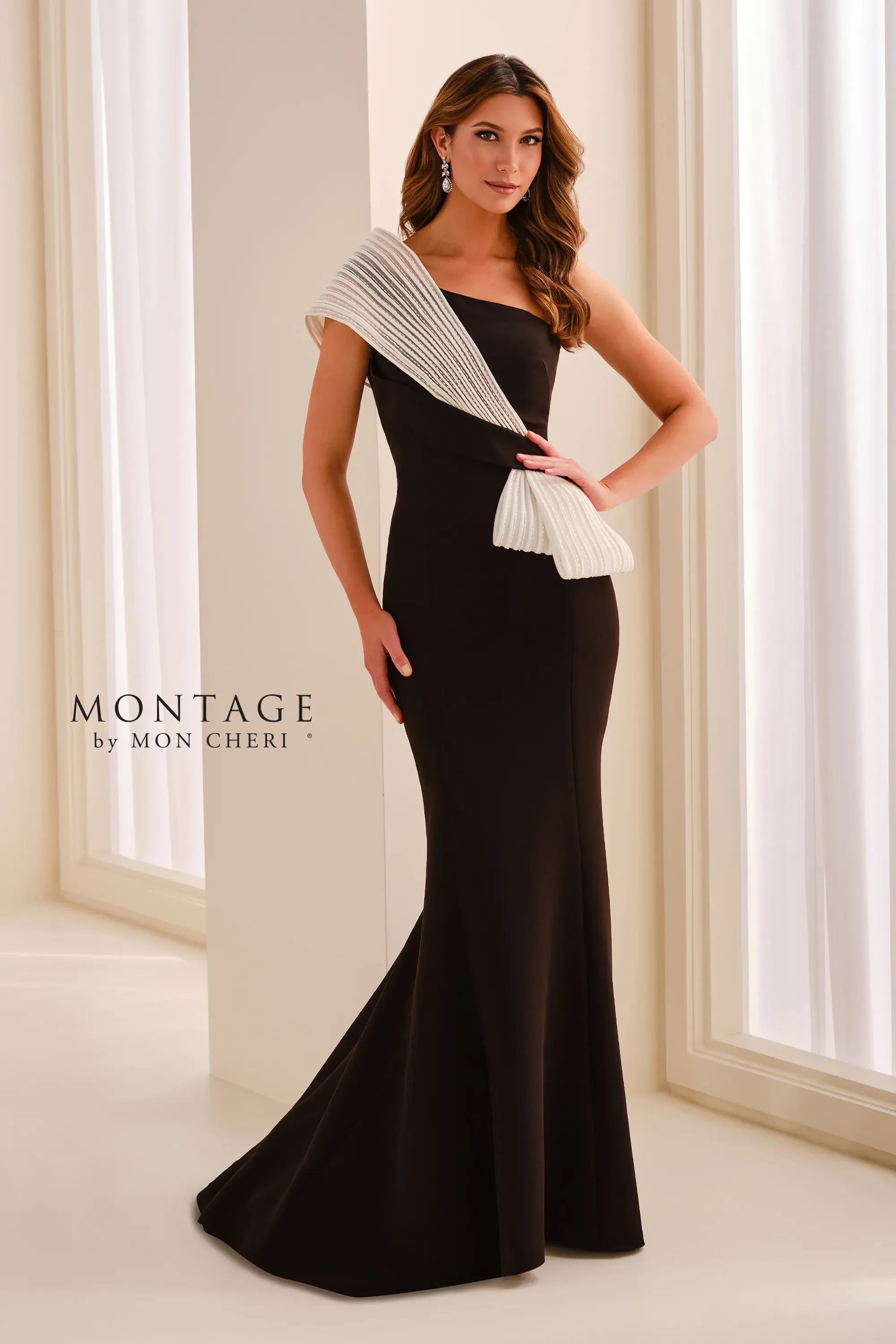 One-Shoulder Floor-Length Crepe Formal Sheath/Column Montage M3211