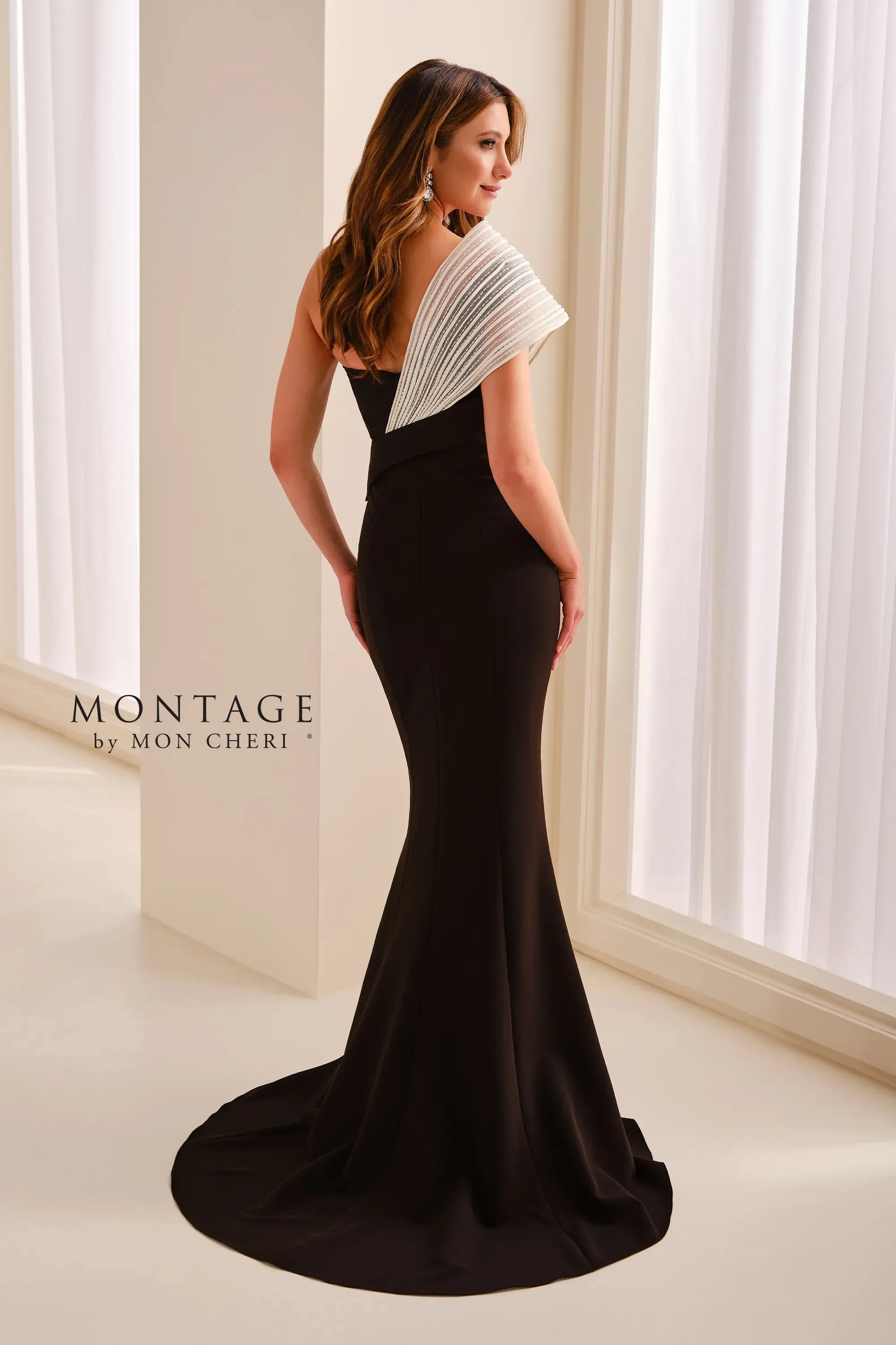 One-Shoulder Floor-Length Crepe Formal Sheath/Column Montage M3211