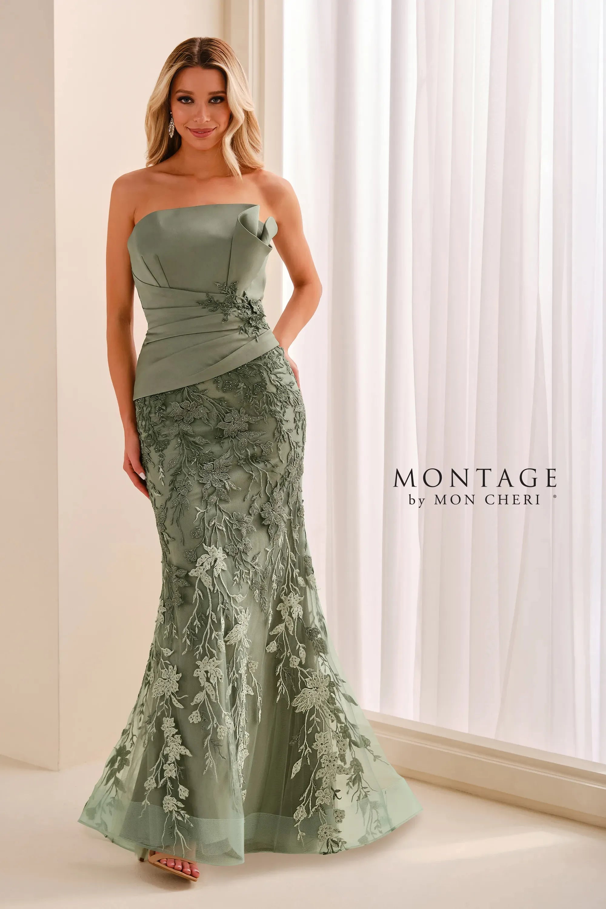 Strapless Curved Neck Floor-Length Satin Formal Mermaid Montage M3217