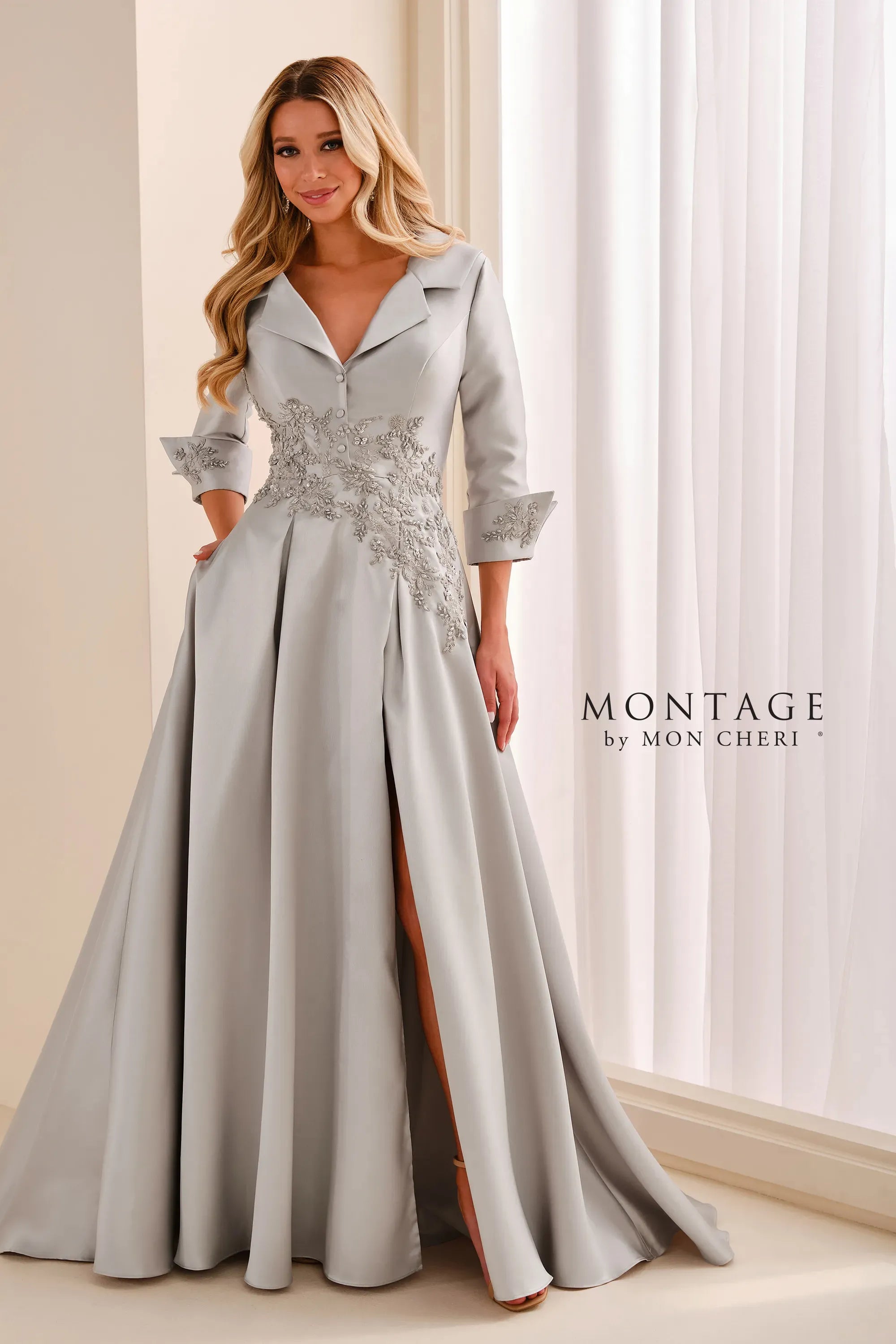 V-Neck Floor-Length Satin Formal A-Line Montage M3220