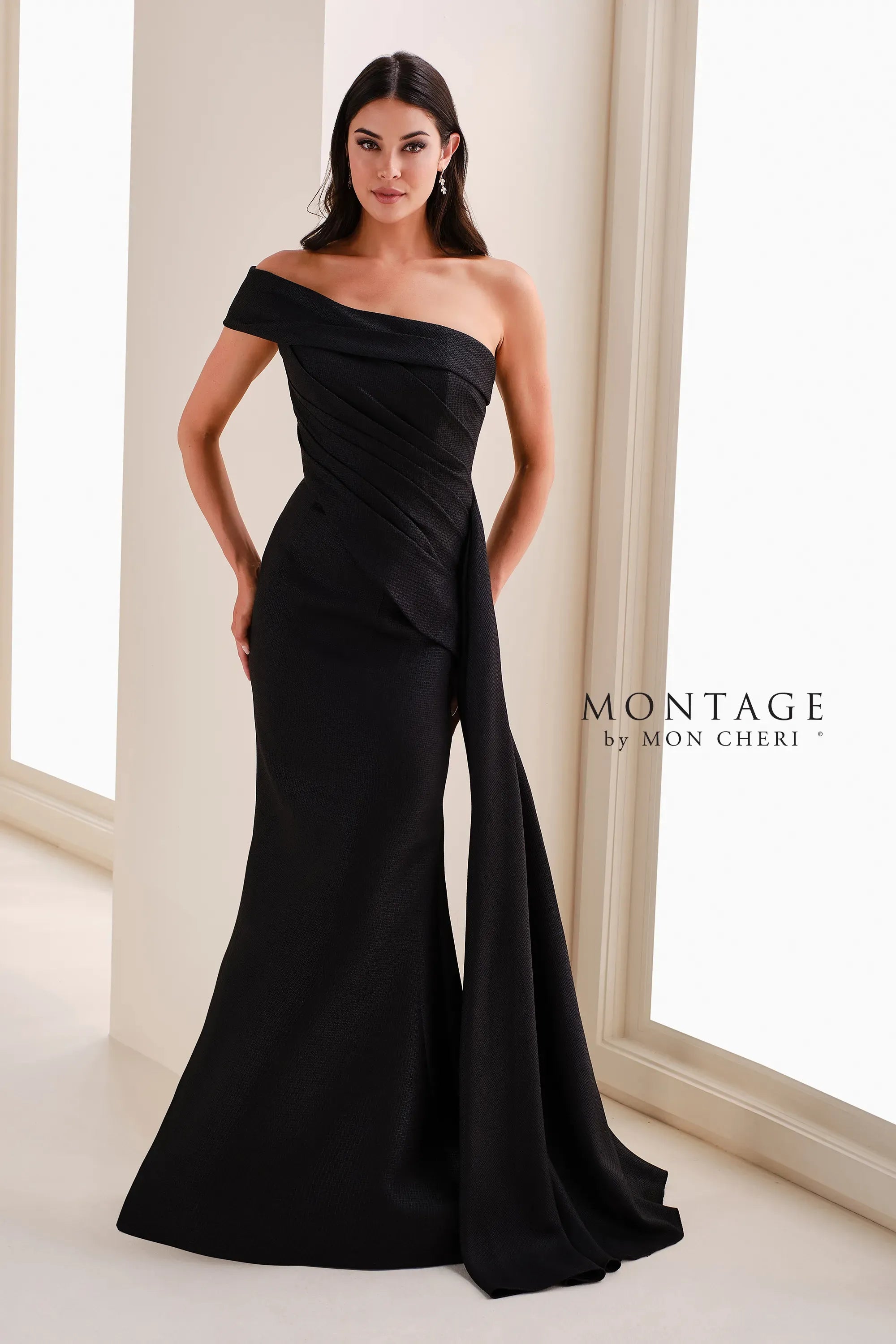 One-Shoulder Floor-Length Crepe Formal Mermaid/Trumpet Montage M4205
