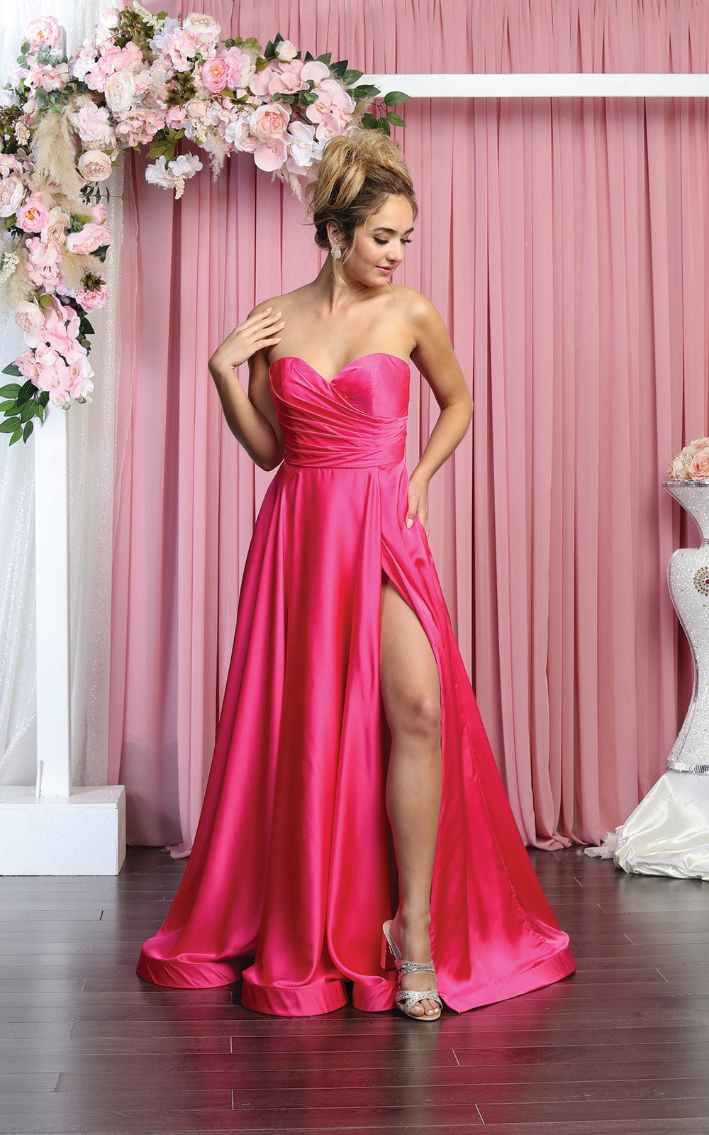 Fuchsia Sweetheart Floor-Length Satin Prom Strapless Gown High Slit May Queen MQ1846