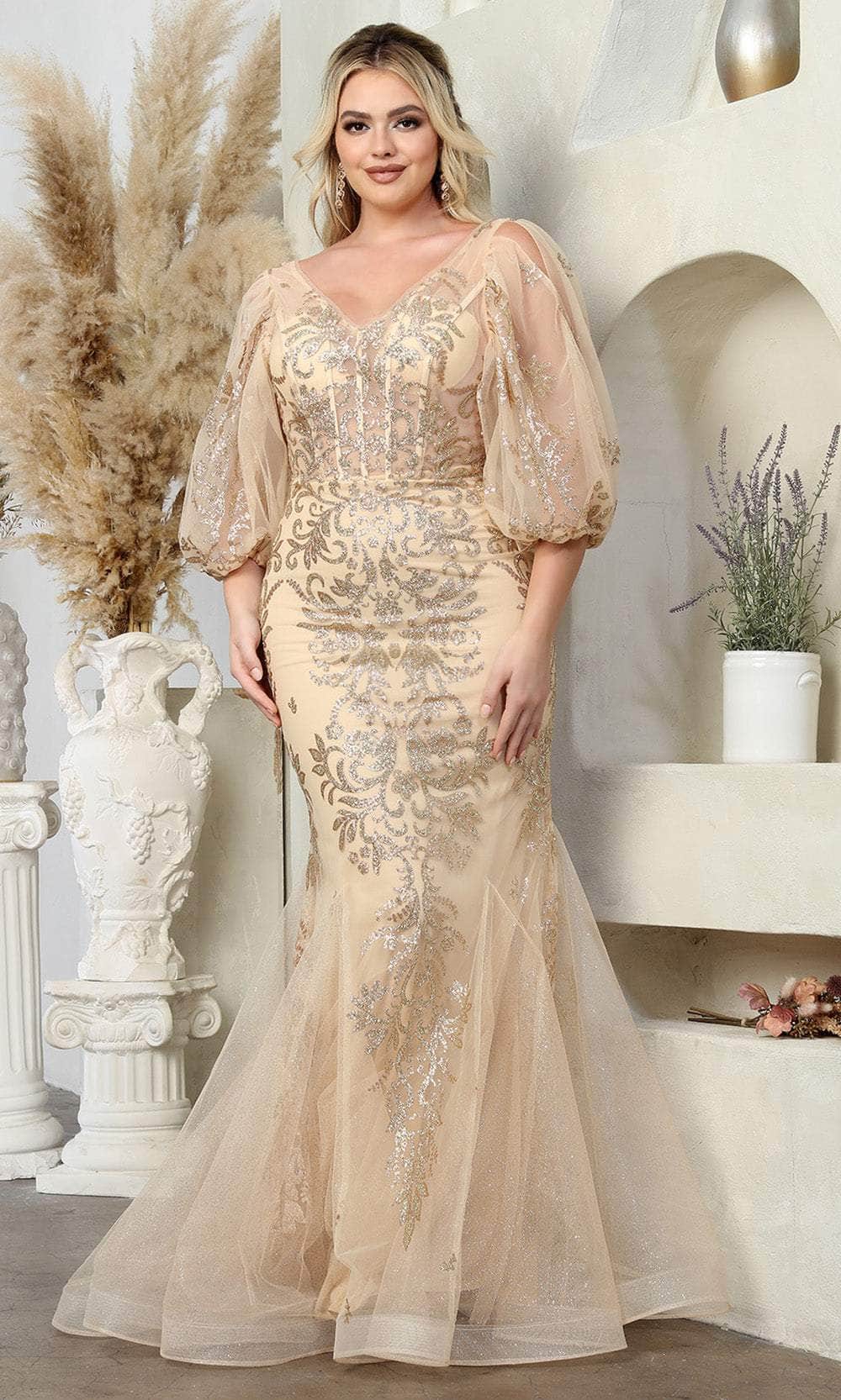 V-Neck Floor-Length with Train Tulle Prom Mermaid/Trumpet May Queen 2010