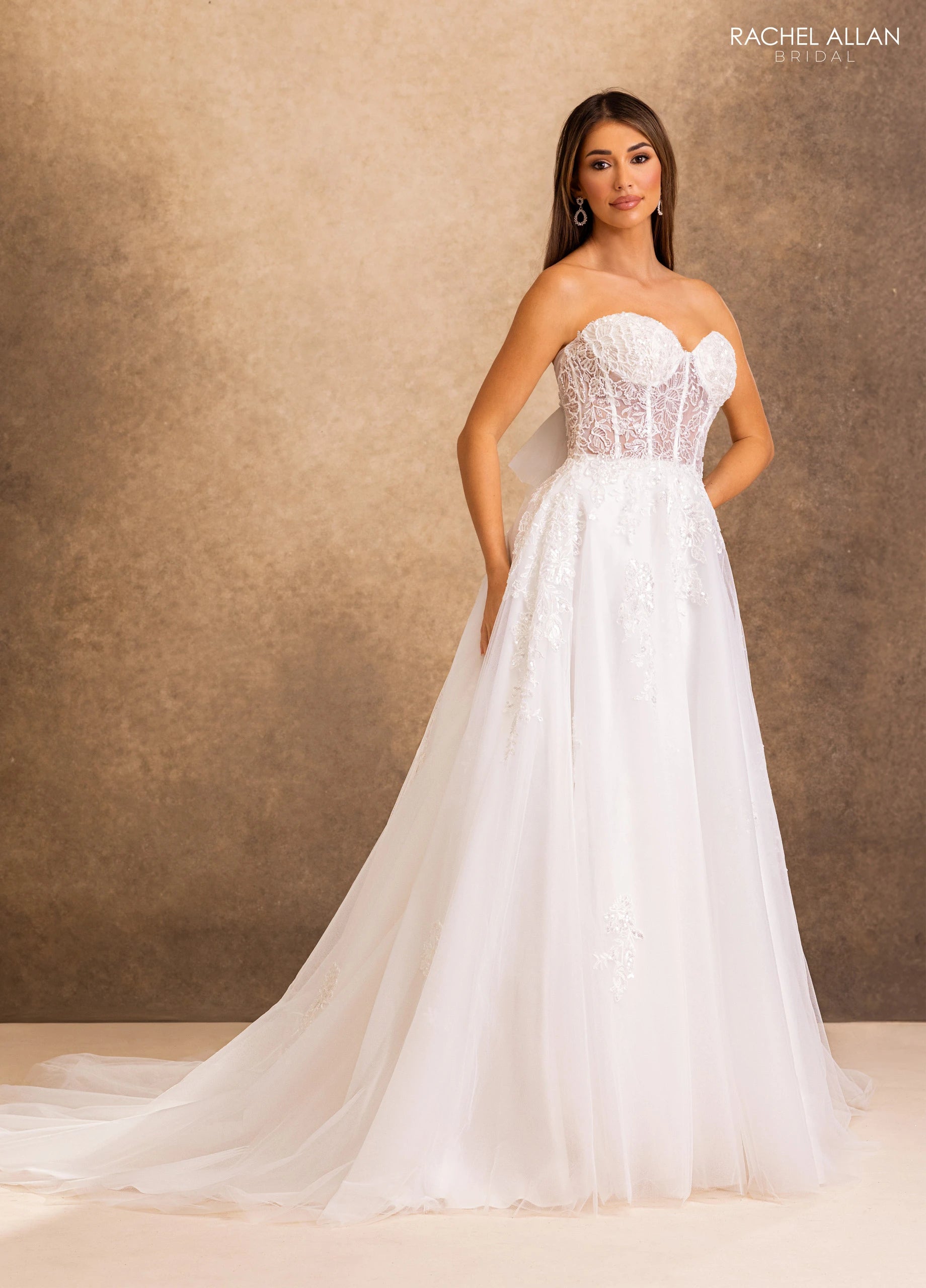 Strapless Curved Neck Floor-Length Tulle Wedding Dress A-Line Rachel Allan RB2253