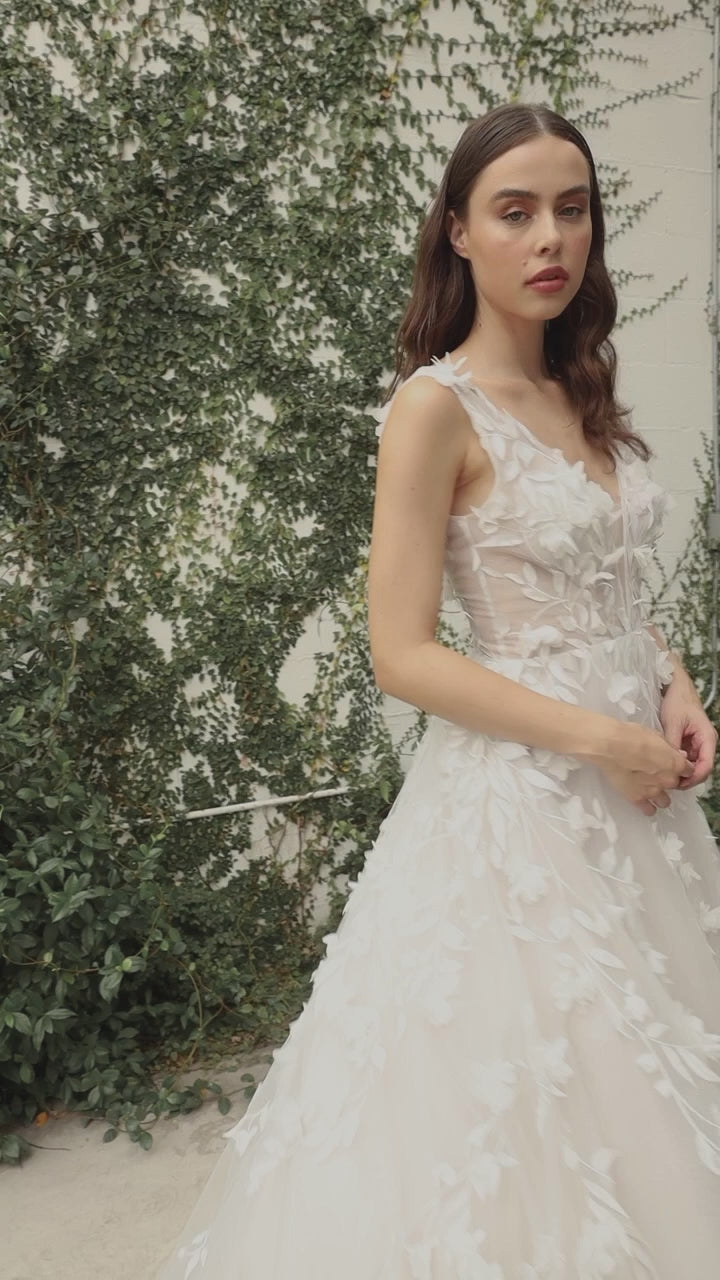 Off White 6 Andrea & Leo A1042W Long White Couture Floral Wedding Dress Sale