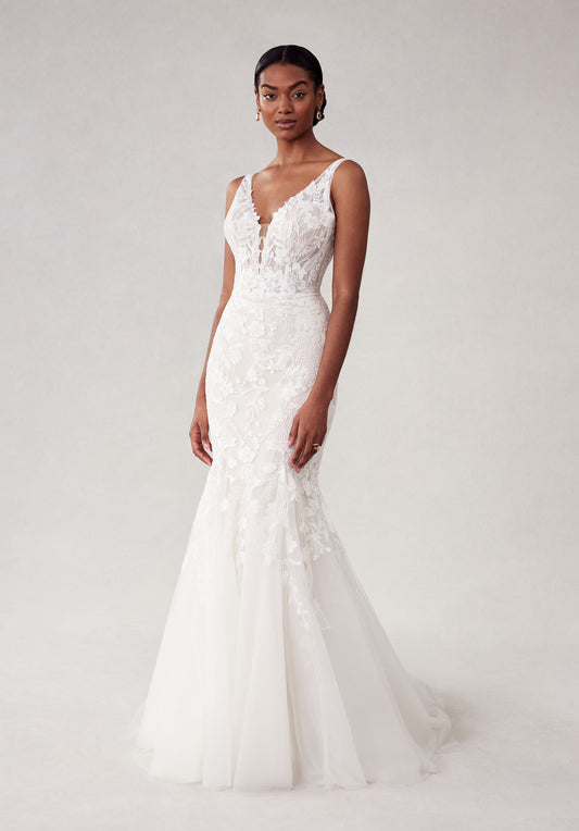 Wedding Dresses Long Bridal Gown Fitted Lace Wedding Dress Ivory/Almond/Champagne/Honey