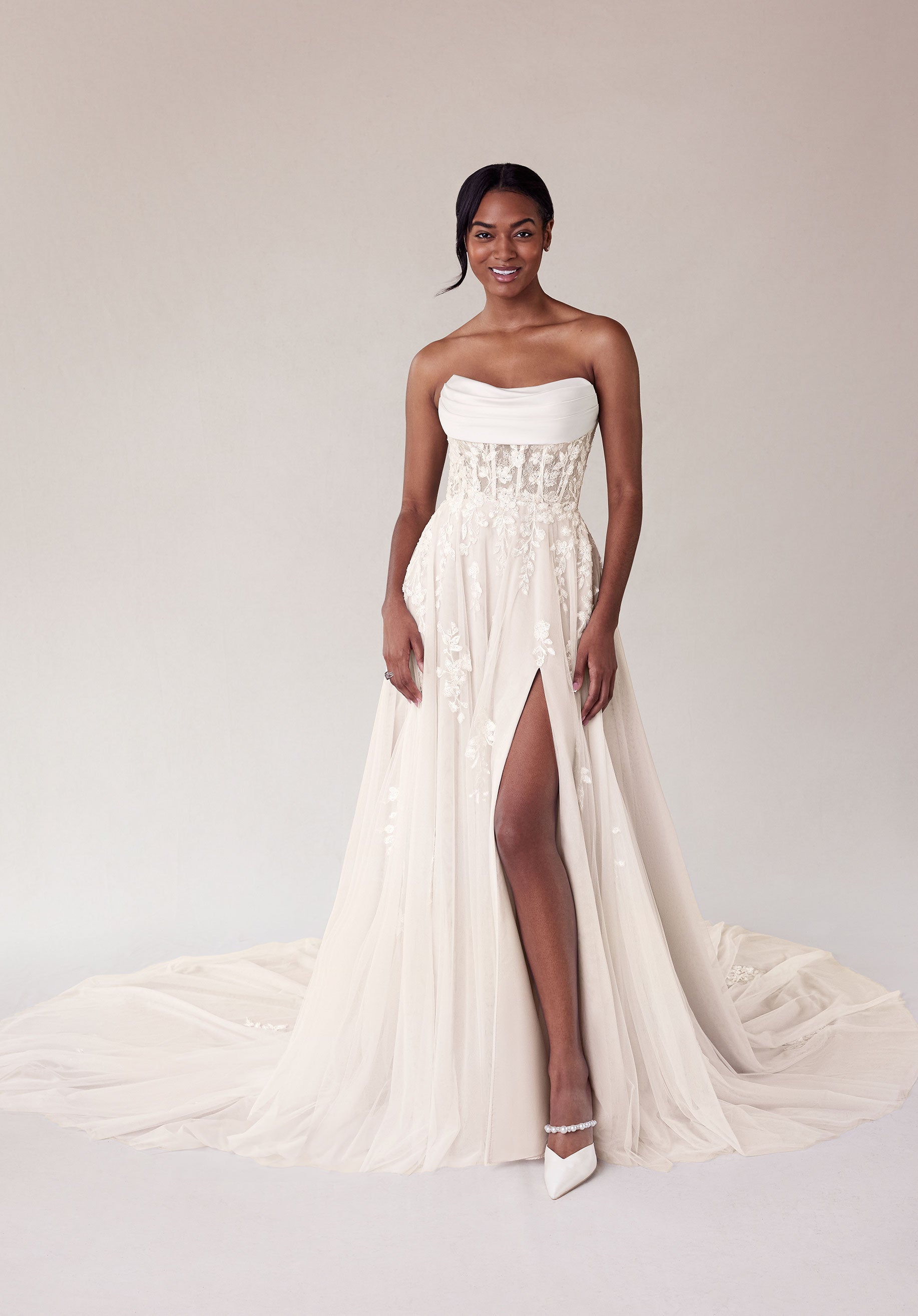 MGNY Madeline Gardner New York 2707 A Line Corset Lace Long Wedding Dress