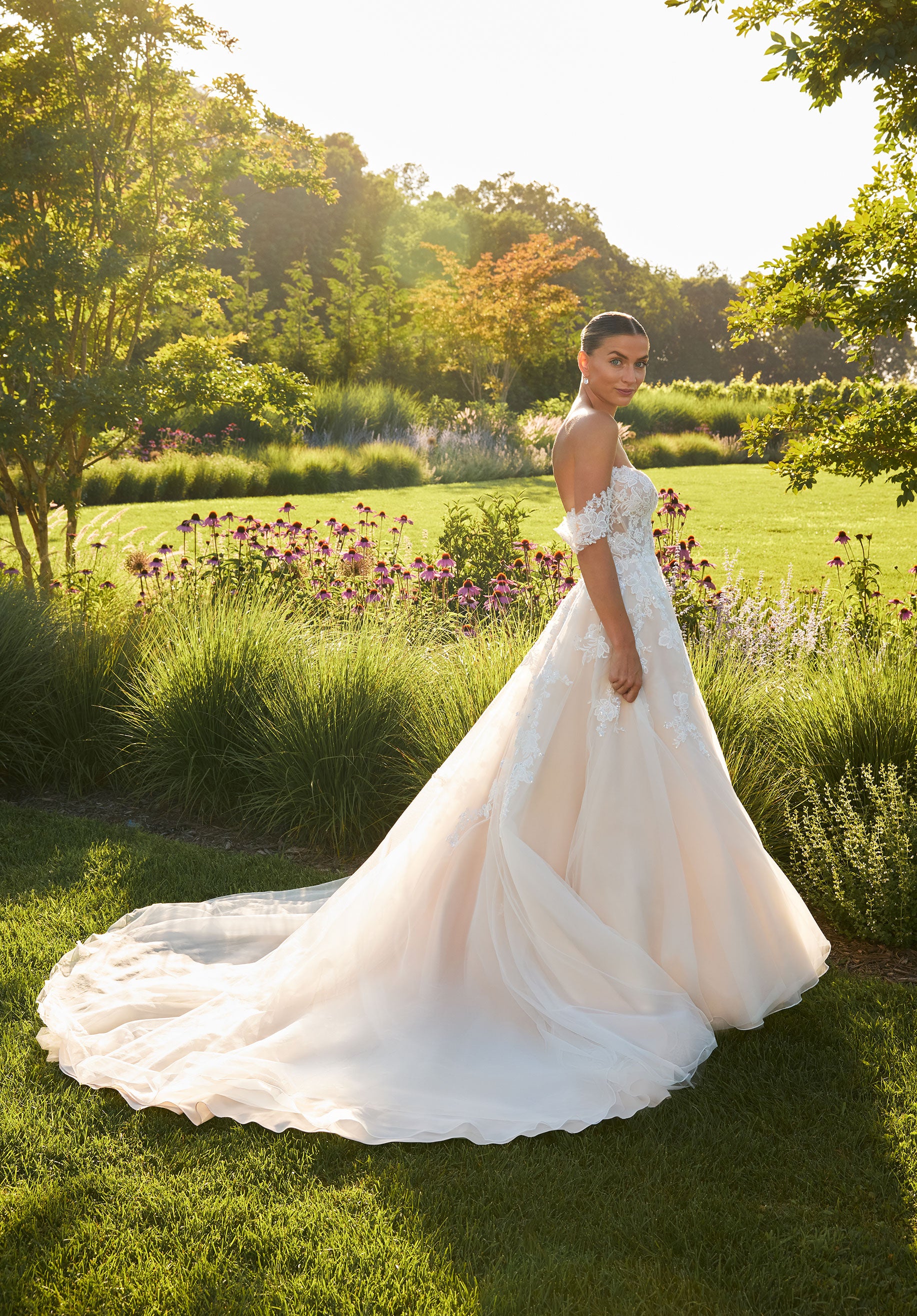 MGNY Madeline Gardner New York 2728 Long Ball Gown Lace Applique Wedding Dress