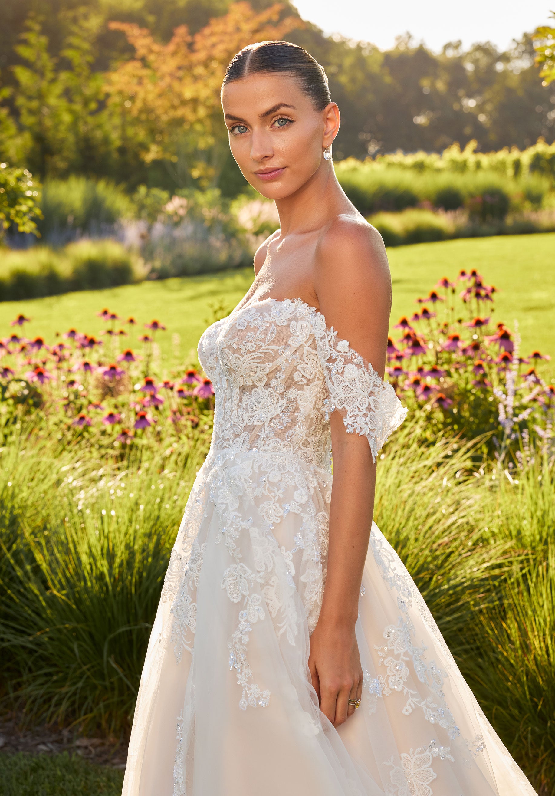 MGNY Madeline Gardner New York 2728 Long Ball Gown Lace Applique Wedding Dress