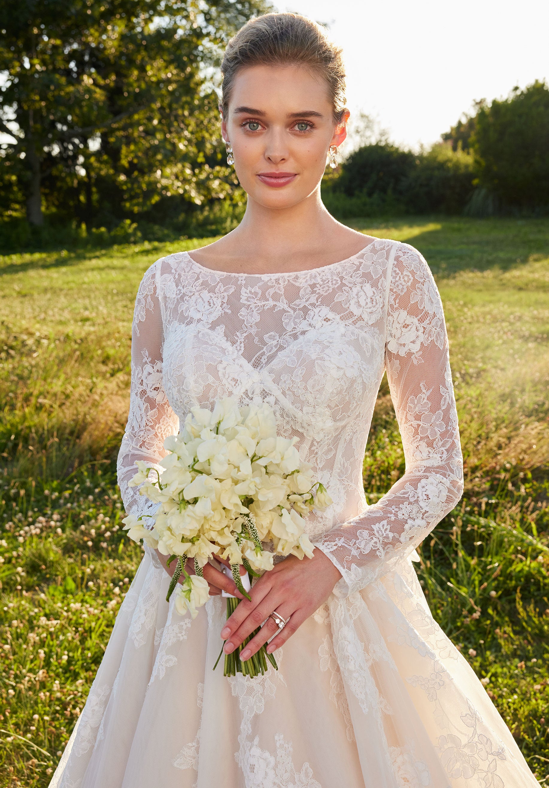 Wedding Dresses Long Sleeve Ball Gown Lace Wedding Dress Ivory/Champagne