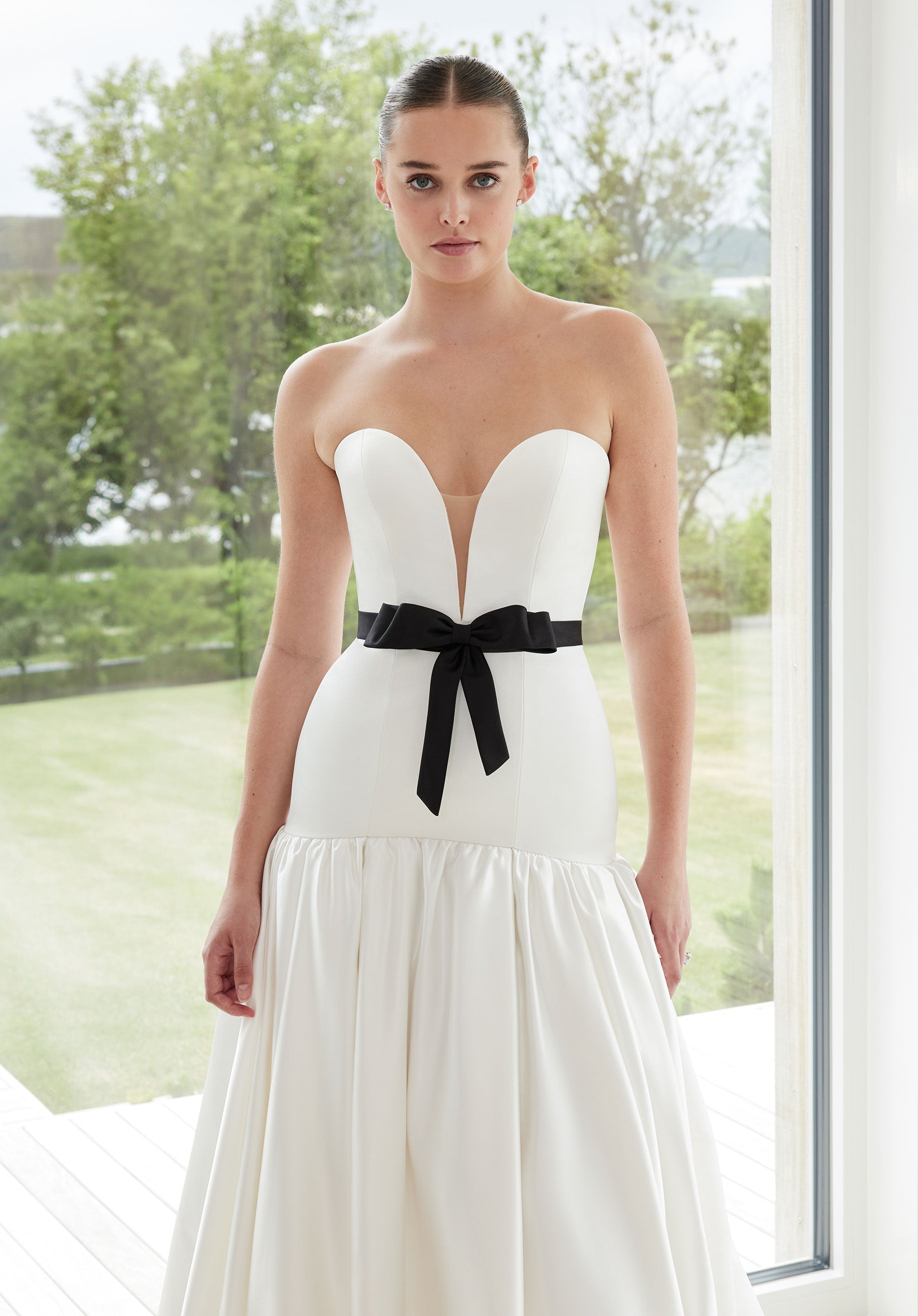 Wedding Dresses Long Simple Ball Gown Wedding Dress Ivory/Black