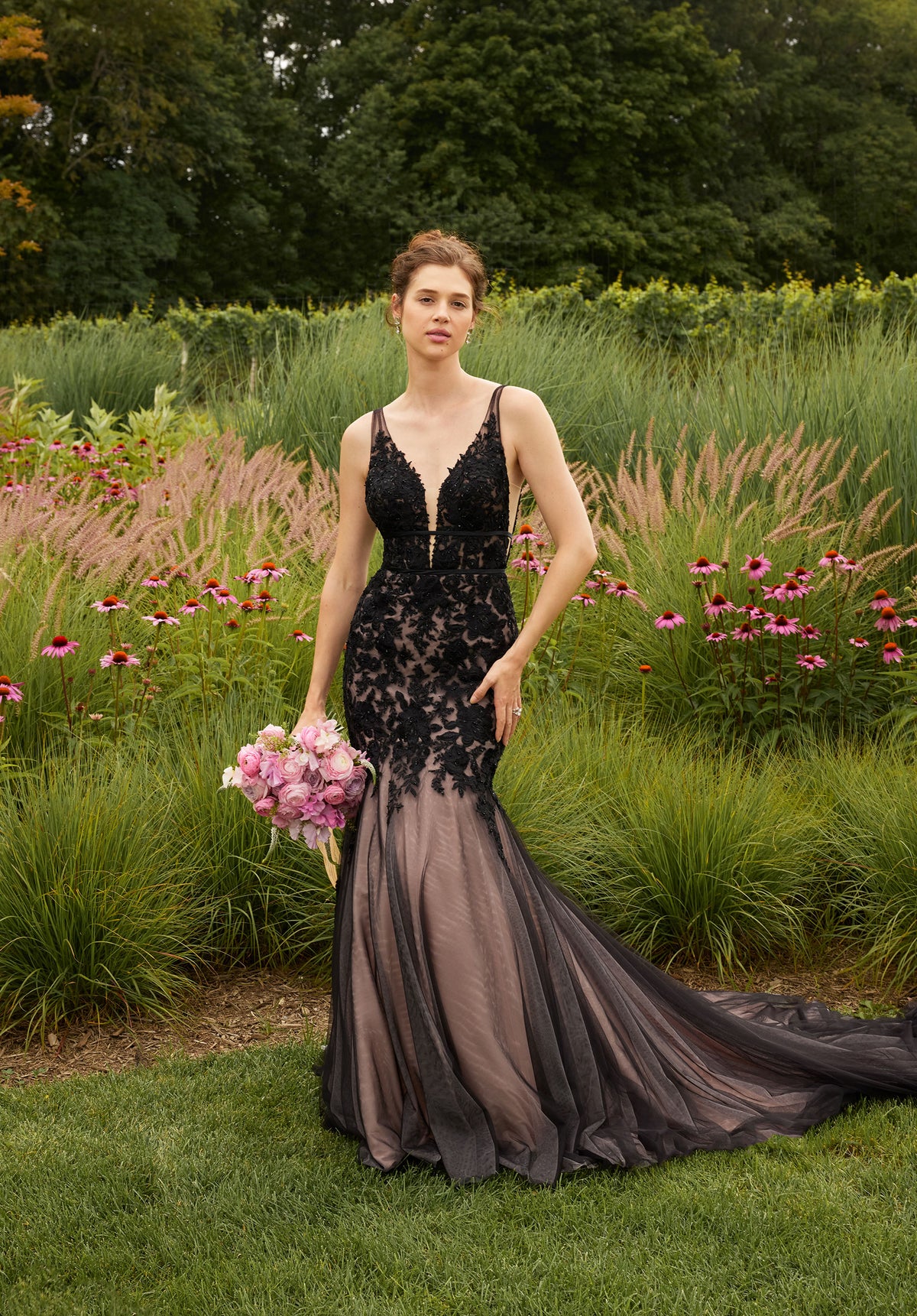 Wedding Dresses Beaded Lace Long Mermaid Wedding Dress Black/Blush
