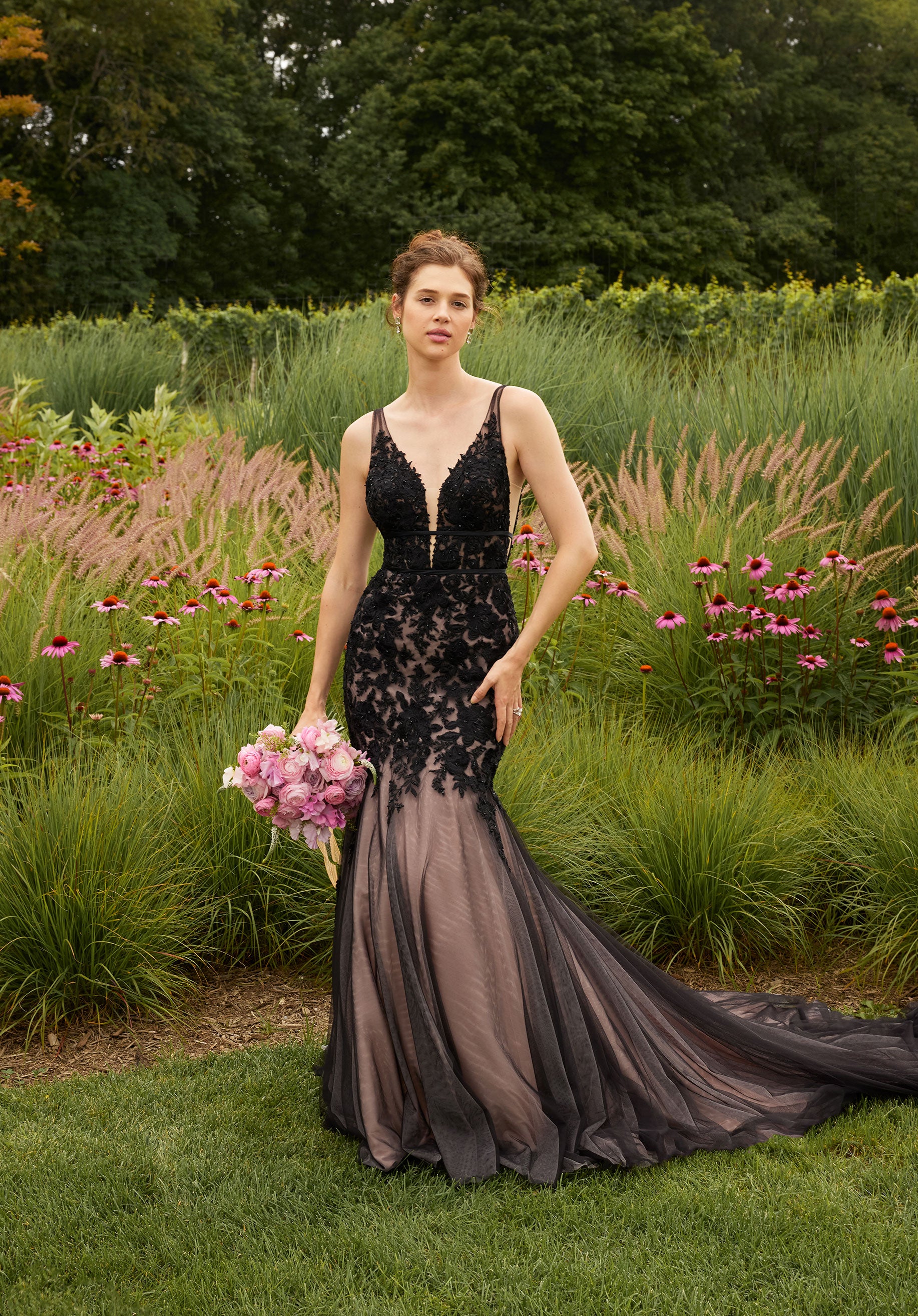 Wedding Dresses Beaded Lace Long Mermaid Wedding Dress Black/Blush