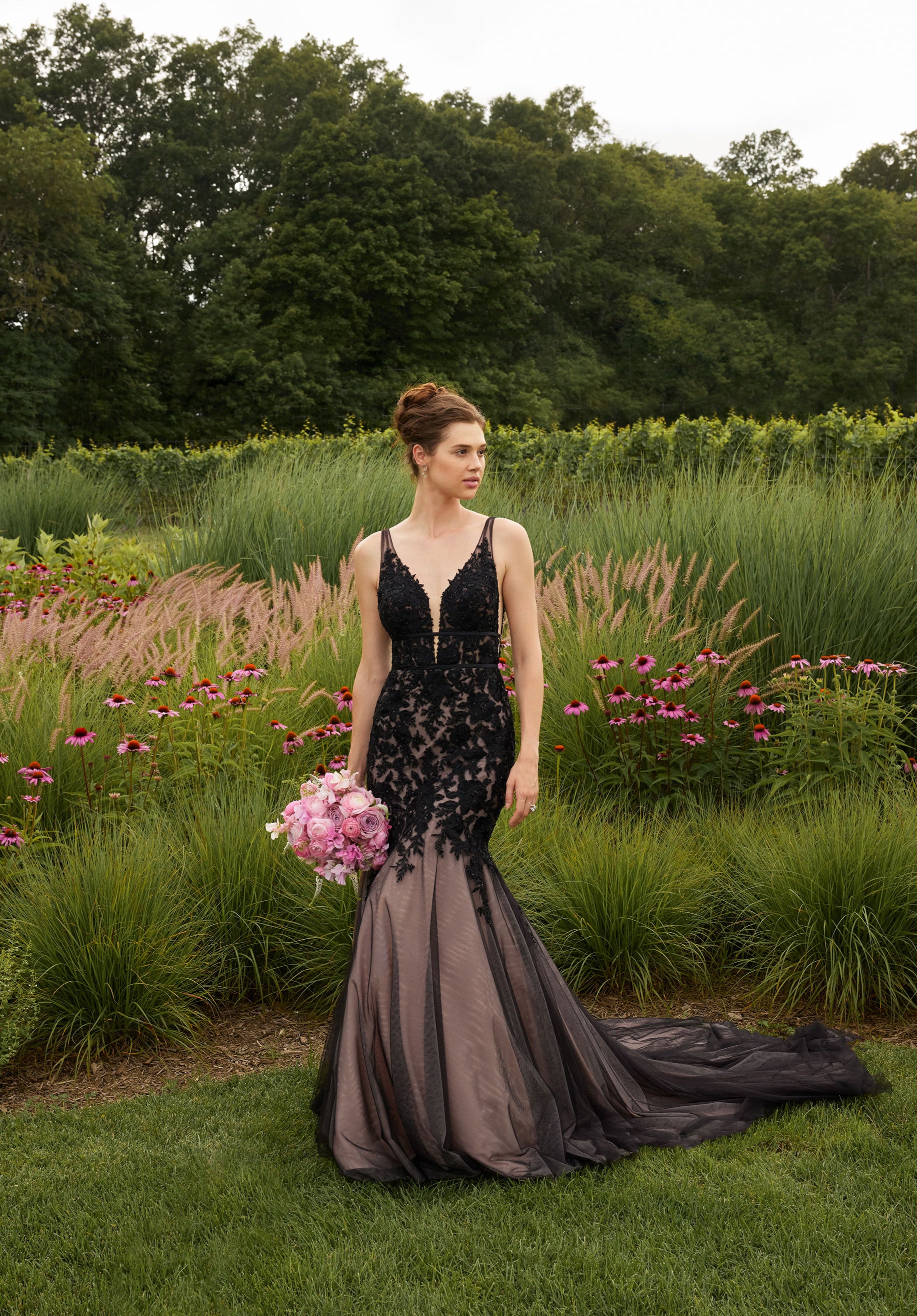 Wedding Dresses Beaded Lace Long Mermaid Wedding Dress Black/Blush