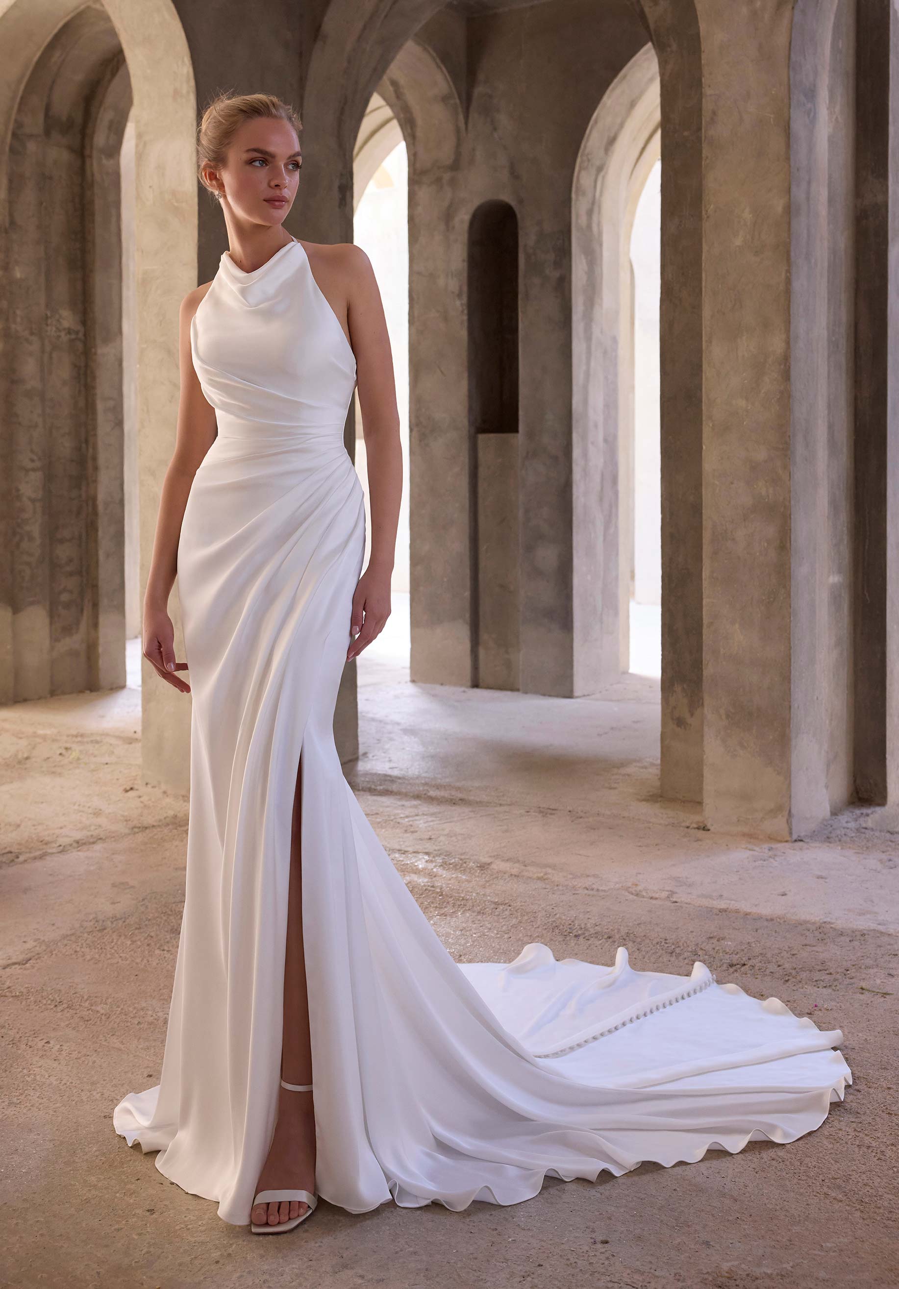 Wedding Dresses Long Bridal Fitted Wedding Dress MGNY Madeline Gardner New York 2935 Ivory