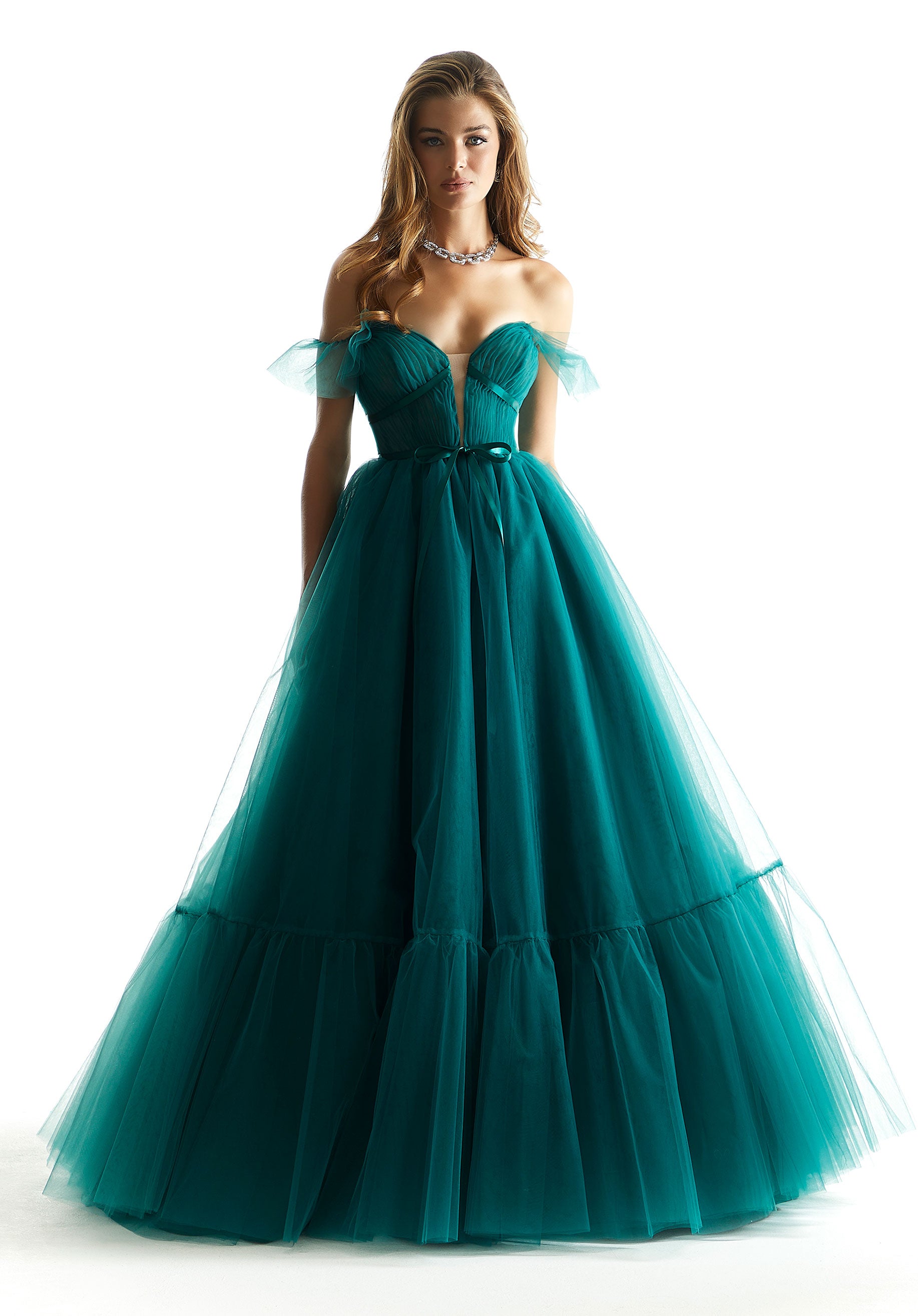 MGNY Madeline Gardner New York 49022 Long Formal Ball Gowm Prom Dress