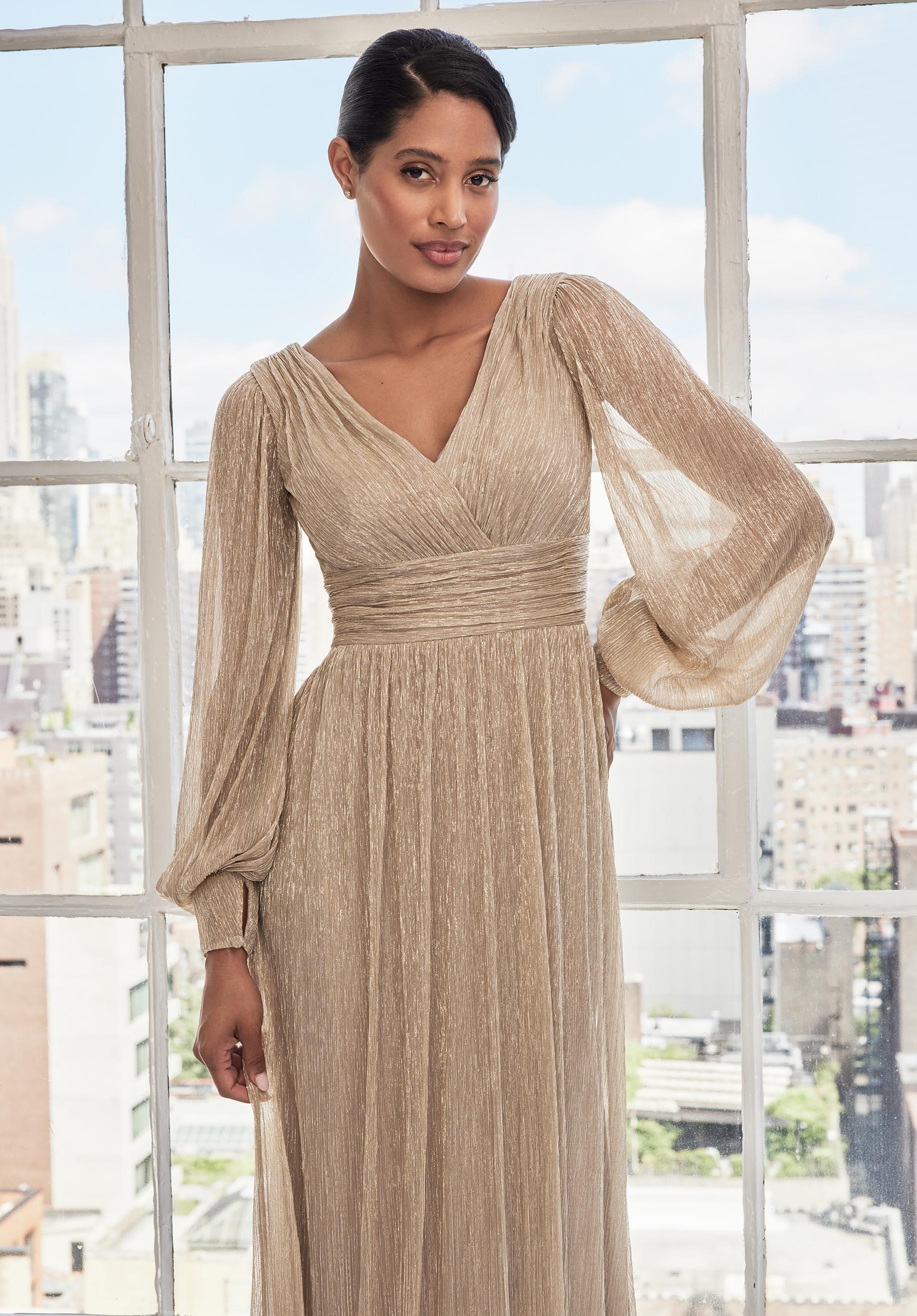 Black MGNY Madeline Gardner New York 73111 Long Sleeve Metallic Formal ...