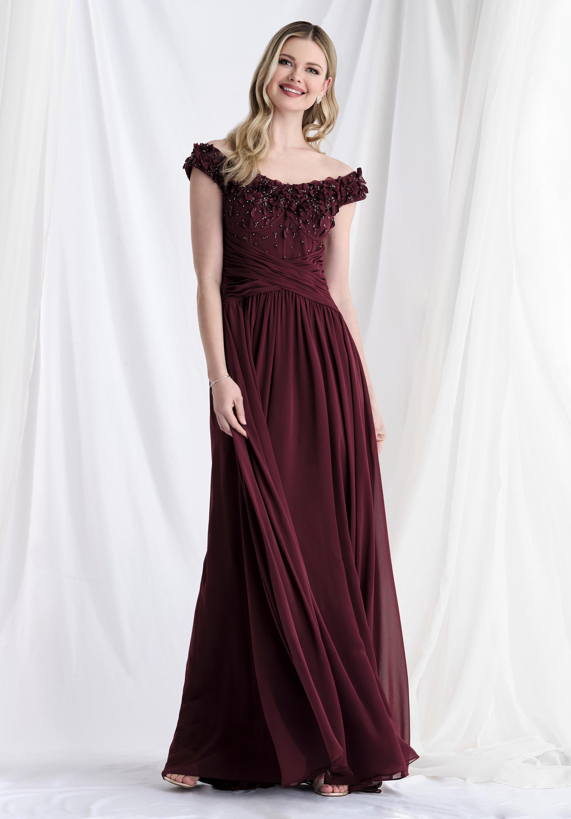 Formal Dresses Floral Applique Beaded Long Formal Dress Bordeaux