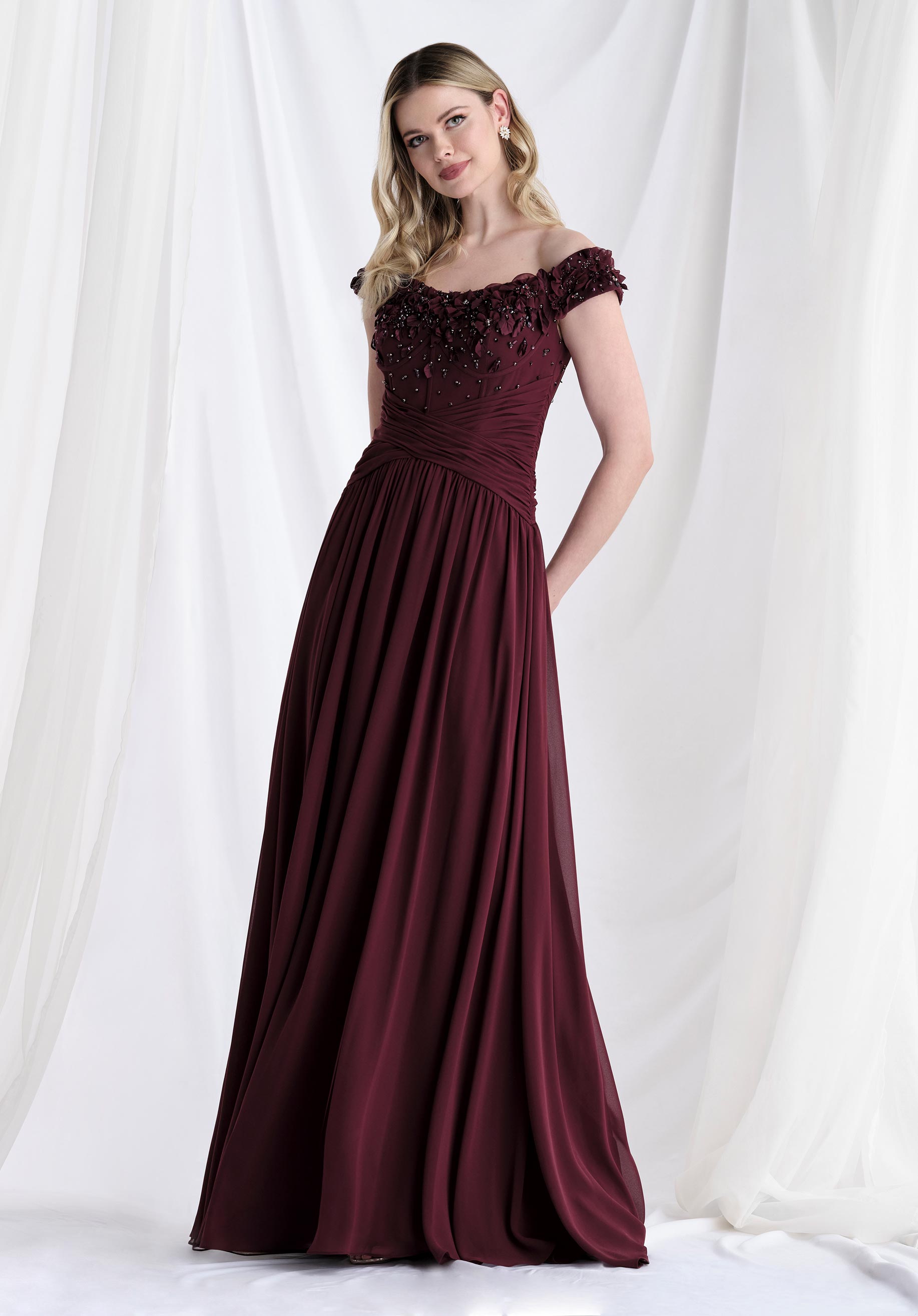 Formal Dresses Floral Applique Beaded Long Formal Dress Bordeaux