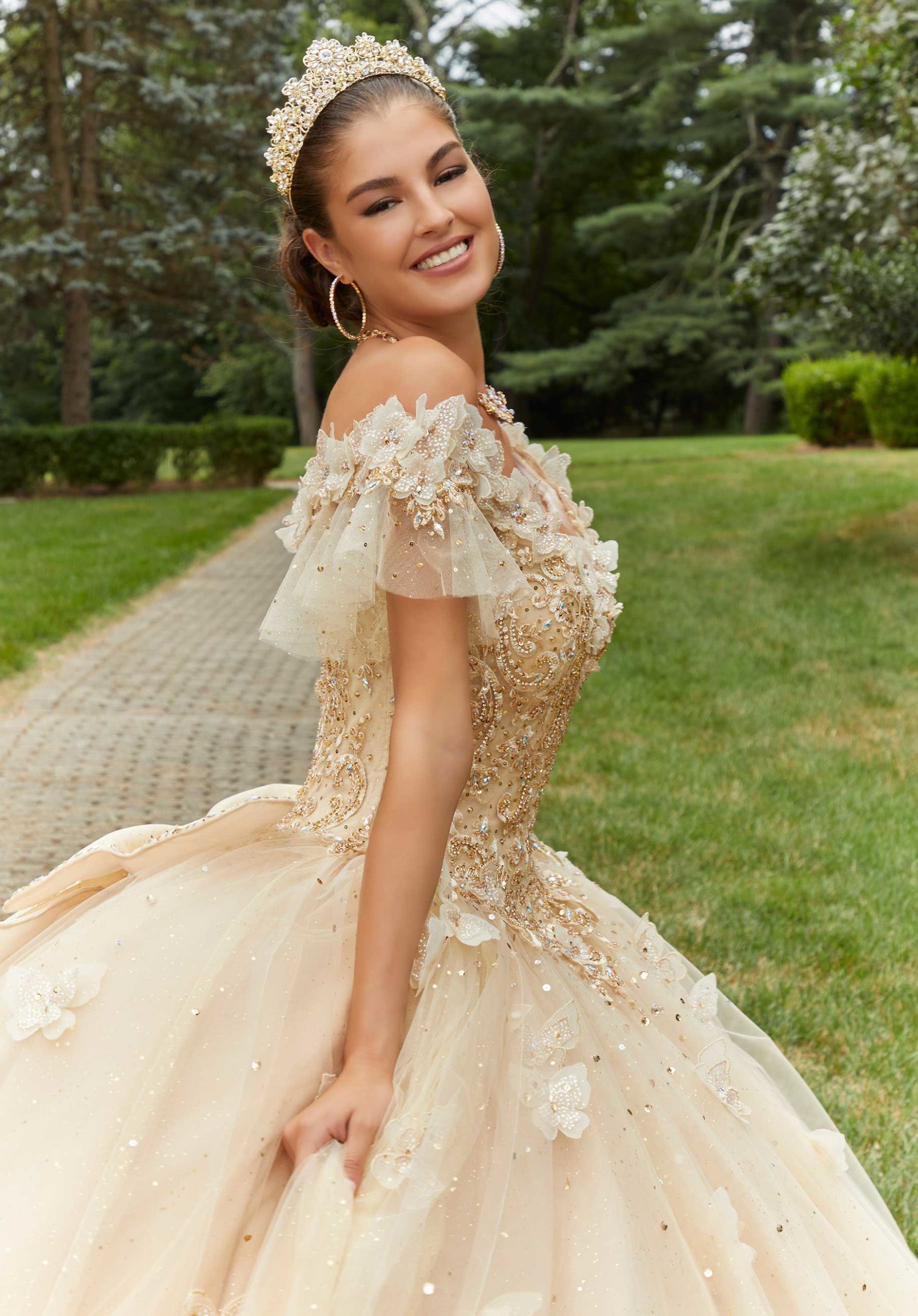 Sweetheart Floor-Length Tulle Quinceañera Ball Gown MGNY Madeline Gardner New York 89404