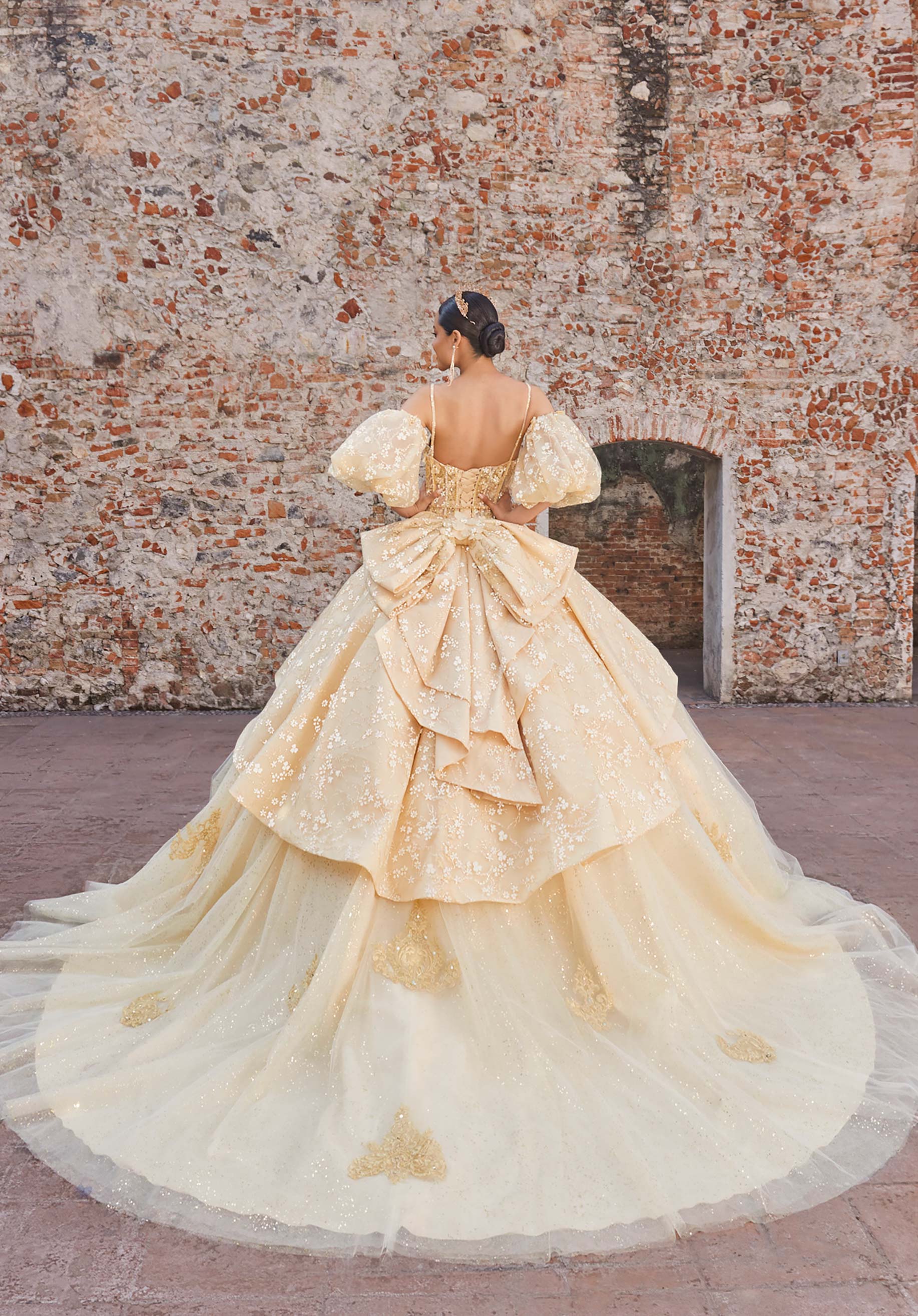 Sweetheart Floor-Length Tulle Quinceañera Ball Gown MGNY Madeline Gardner New York 89537