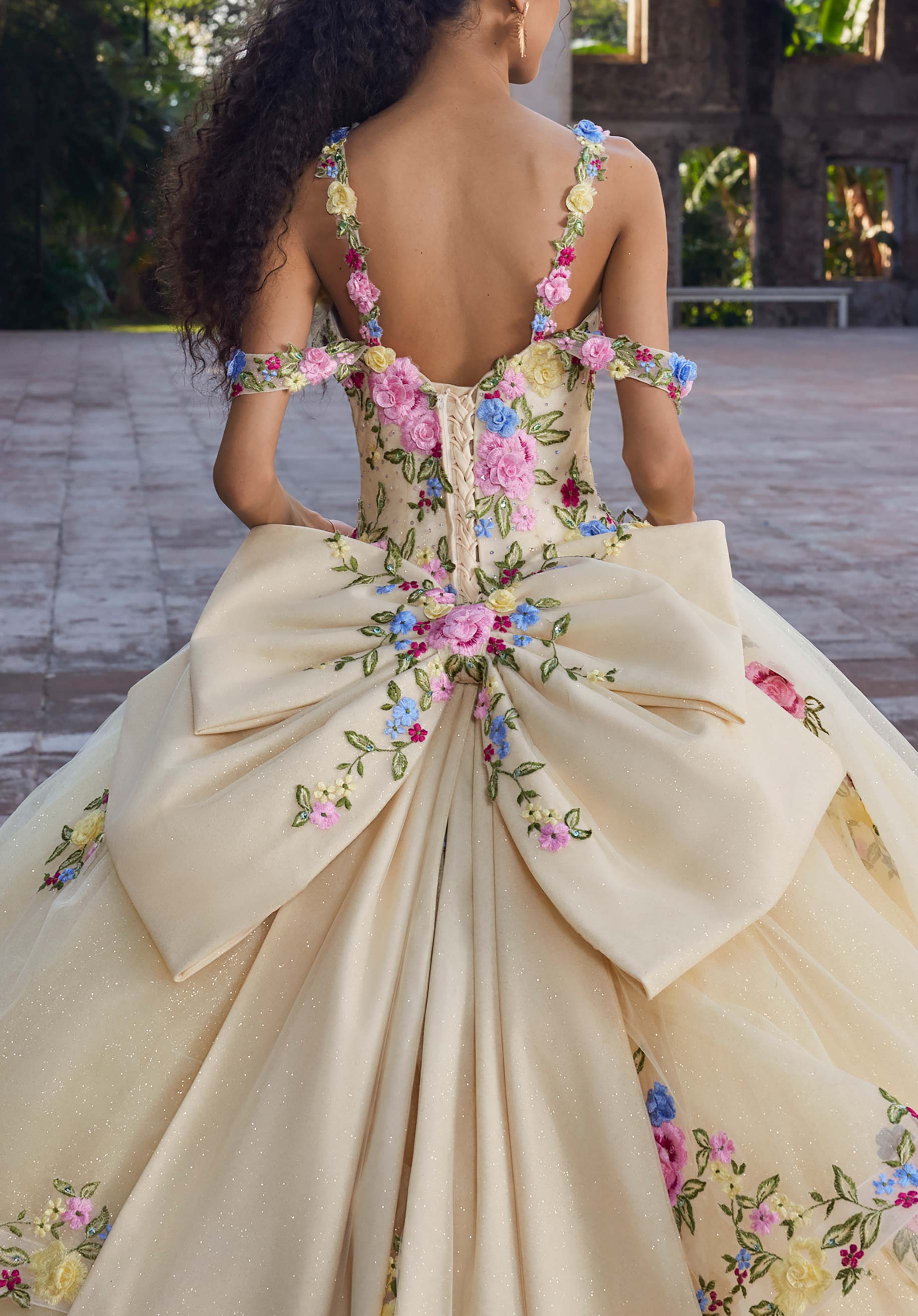 Sweetheart Floor-Length Tulle Quinceañera Ball Gown MGNY Madeline Gardner New York 89545