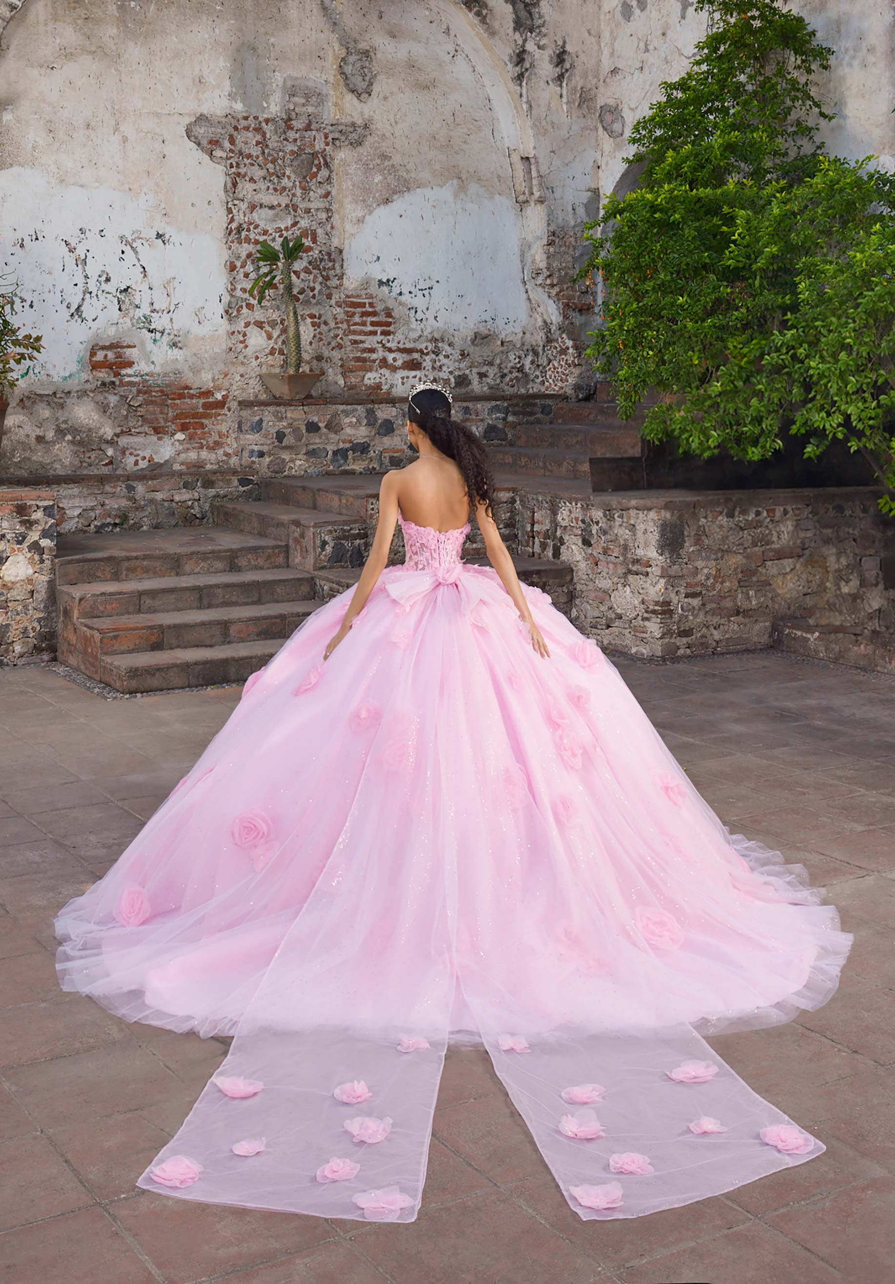 Strapless Curved Neck Floor-Length Tulle Quinceañera Ball Gown MGNY Madeline Gardner New York 89562