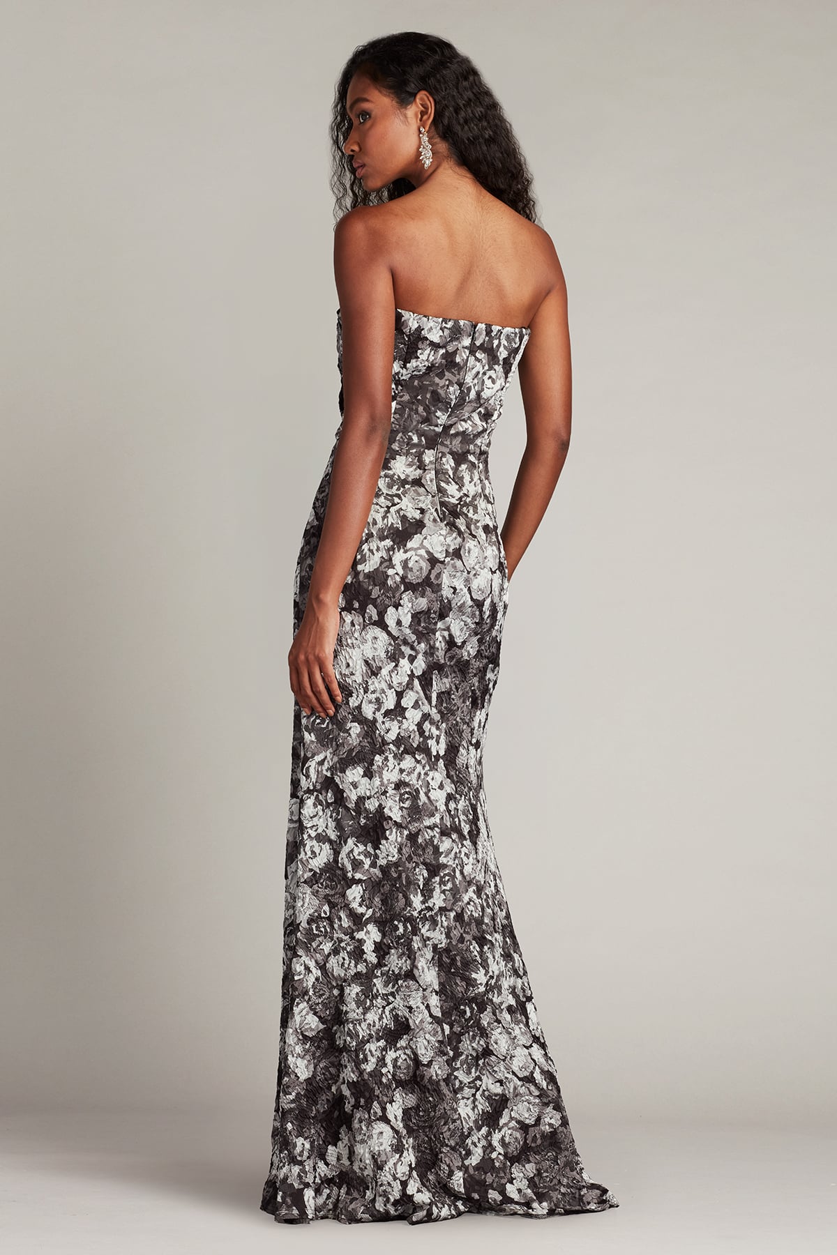 Ivory/Black Floral Sweetheart Floor-Length Floral Print Chiffon Formal Gown with Side Slit Tadashi Shoji SCIE25061L