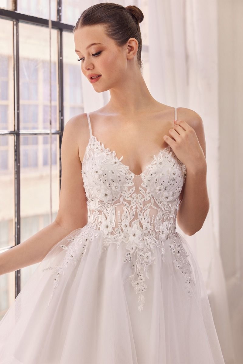 LaDivine SF047 Short Homecoming A Line Lace Cocktail Dress