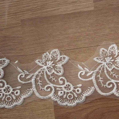 Wedding Accessories Bridal Veil Lace Edge - The Dress Outlet