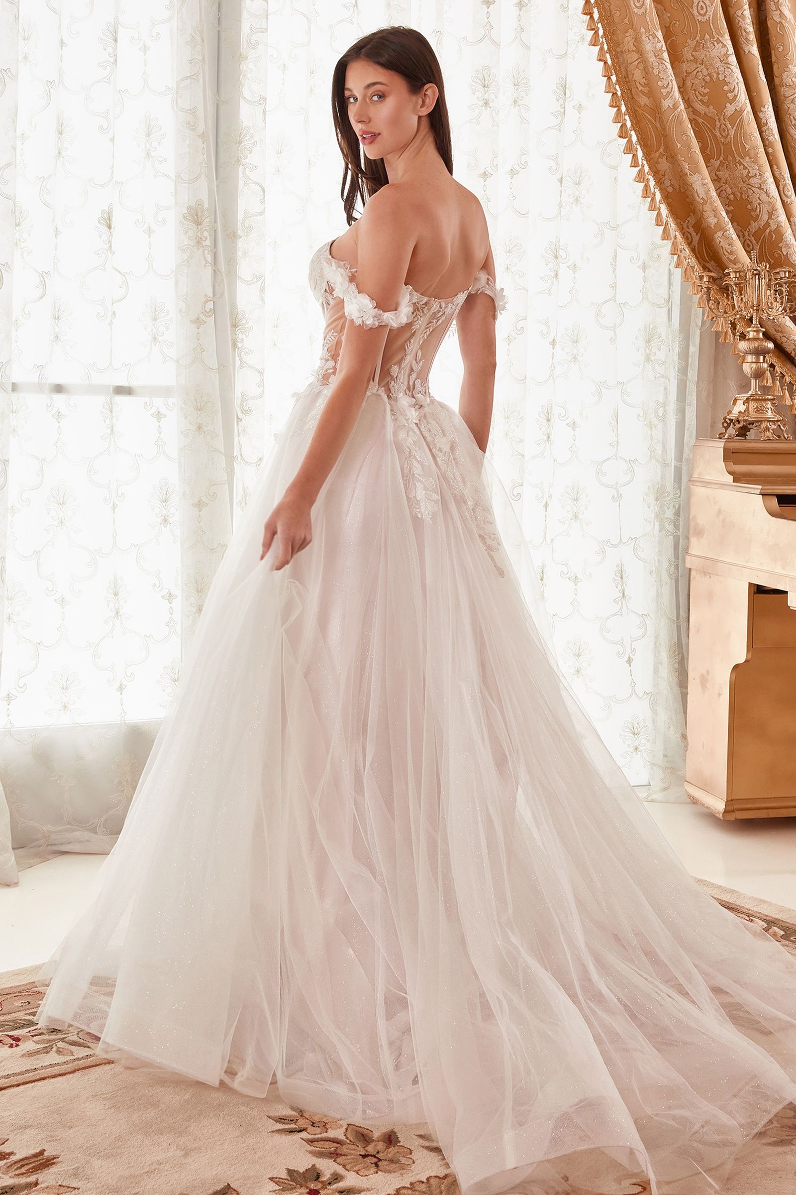 Wedding Dresses A Line Bridal Long 3D Floral Applique Wedding Dress French White