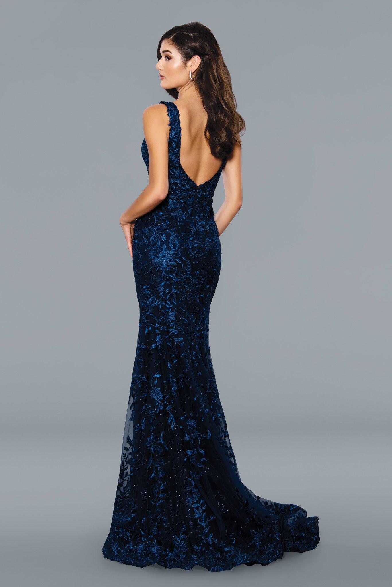 Long Fitted Sleeveless Prom Gown Navy